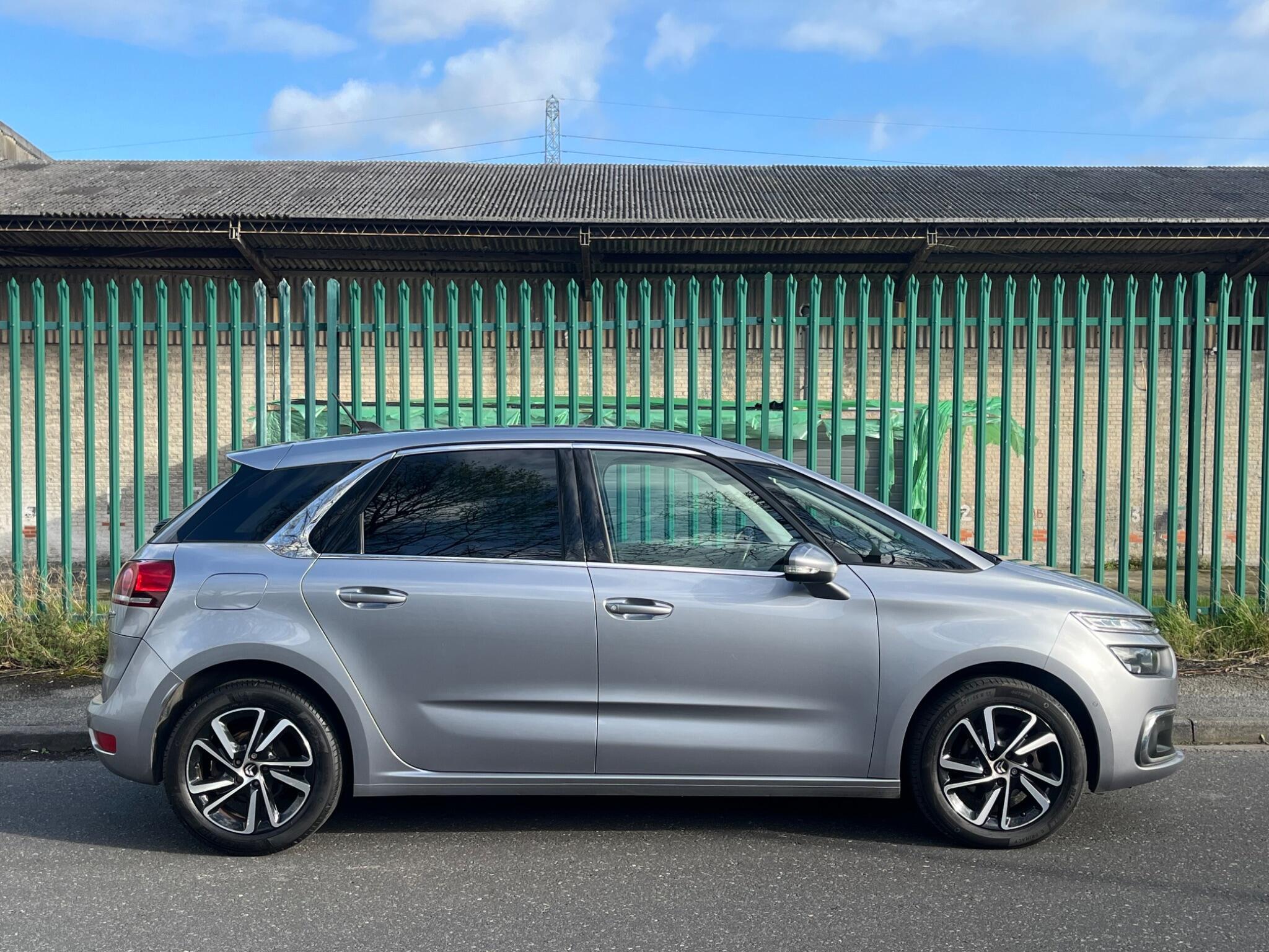 Citroen C4 Picasso - Image 2