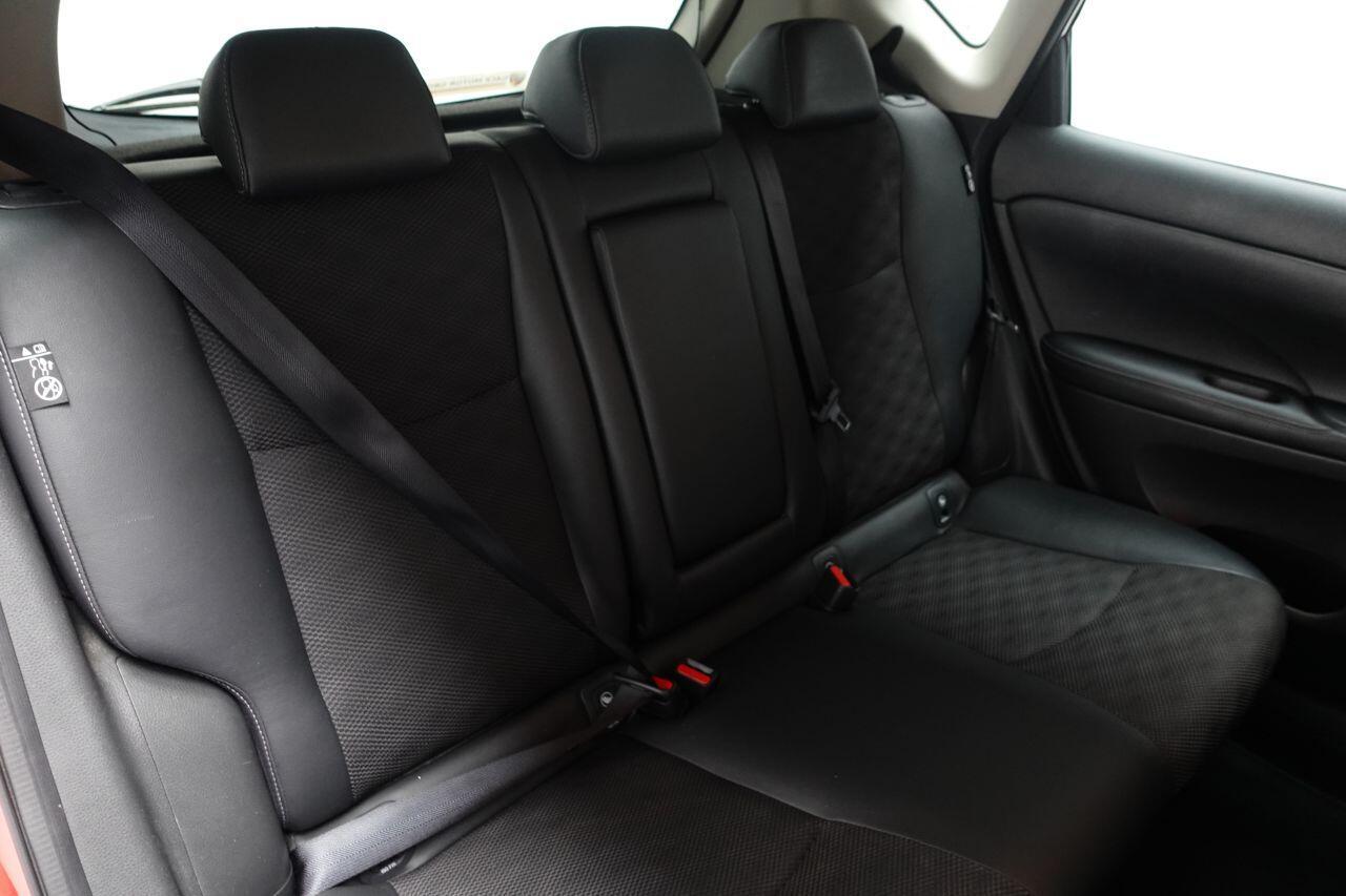 Nissan Pulsar - Image 18