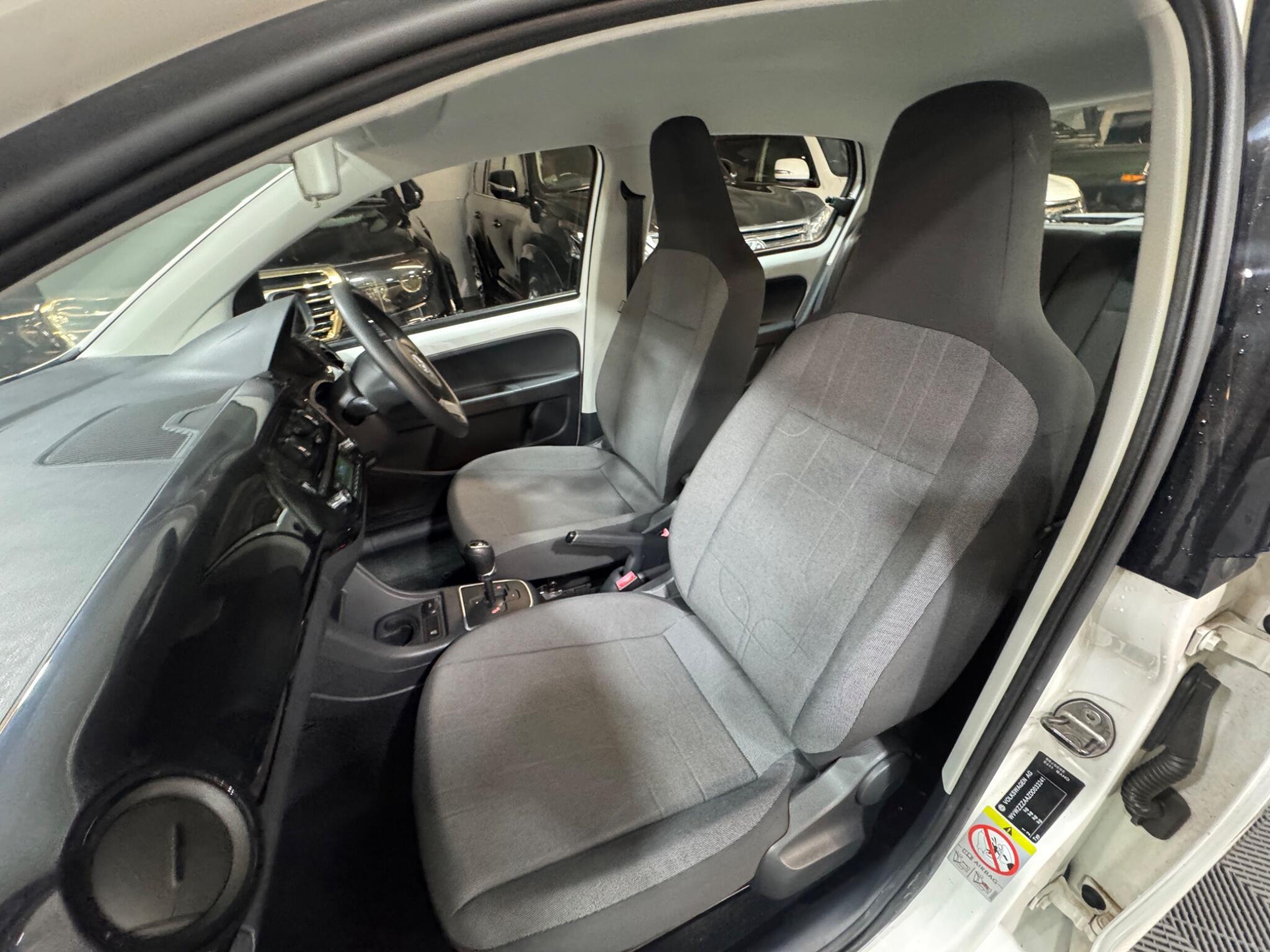 Volkswagen up! - Image 9
