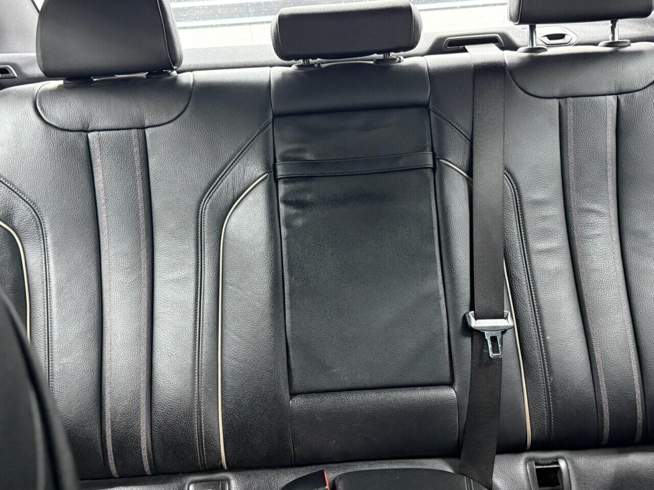 BMW 5 Series - Image 33