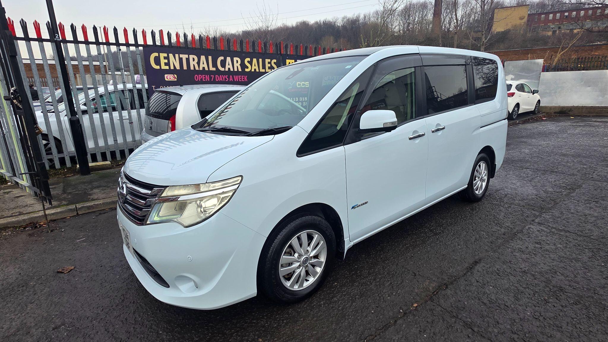 Nissan Serena - Image 20