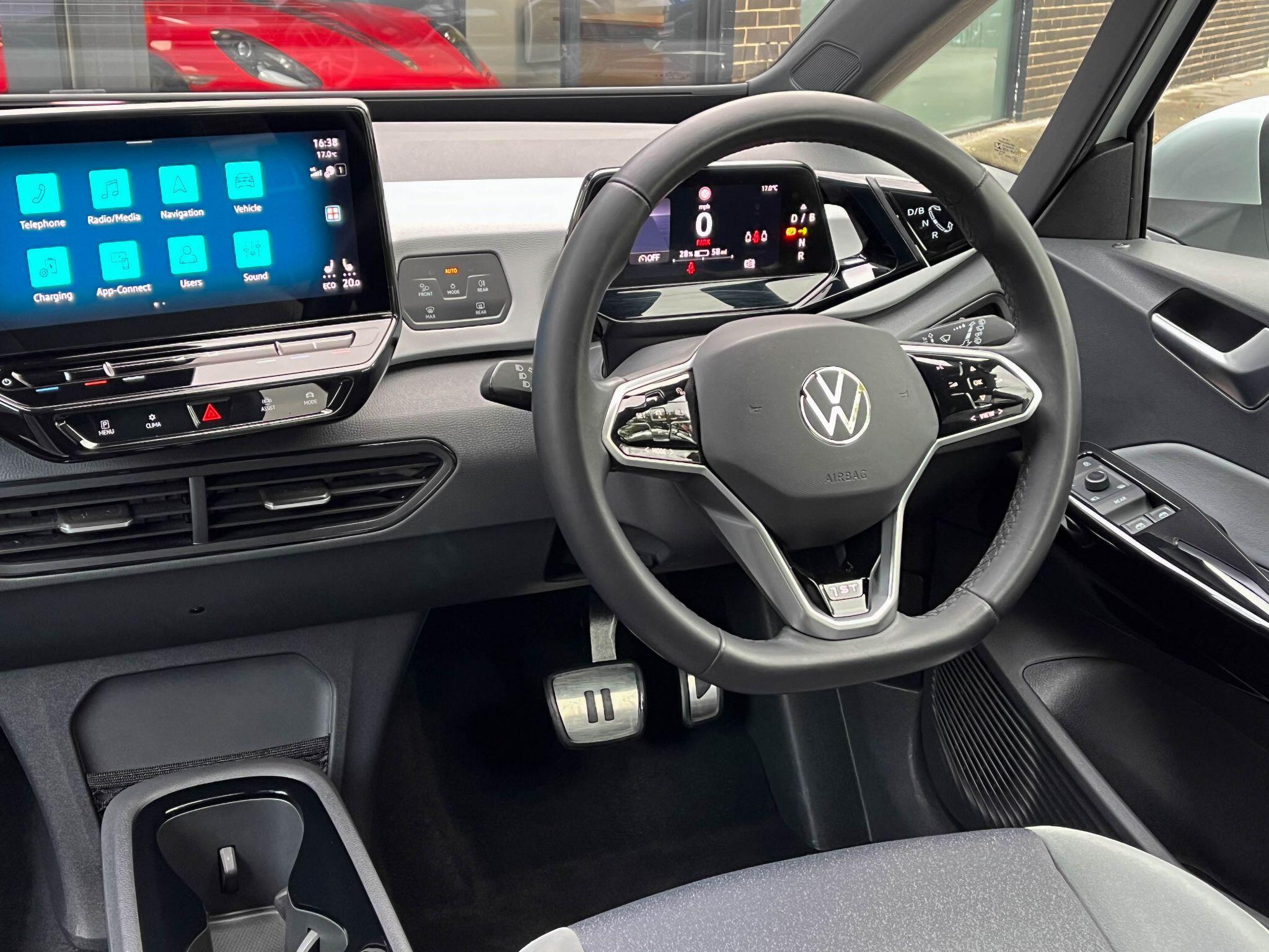 Volkswagen ID.3 - Image 15