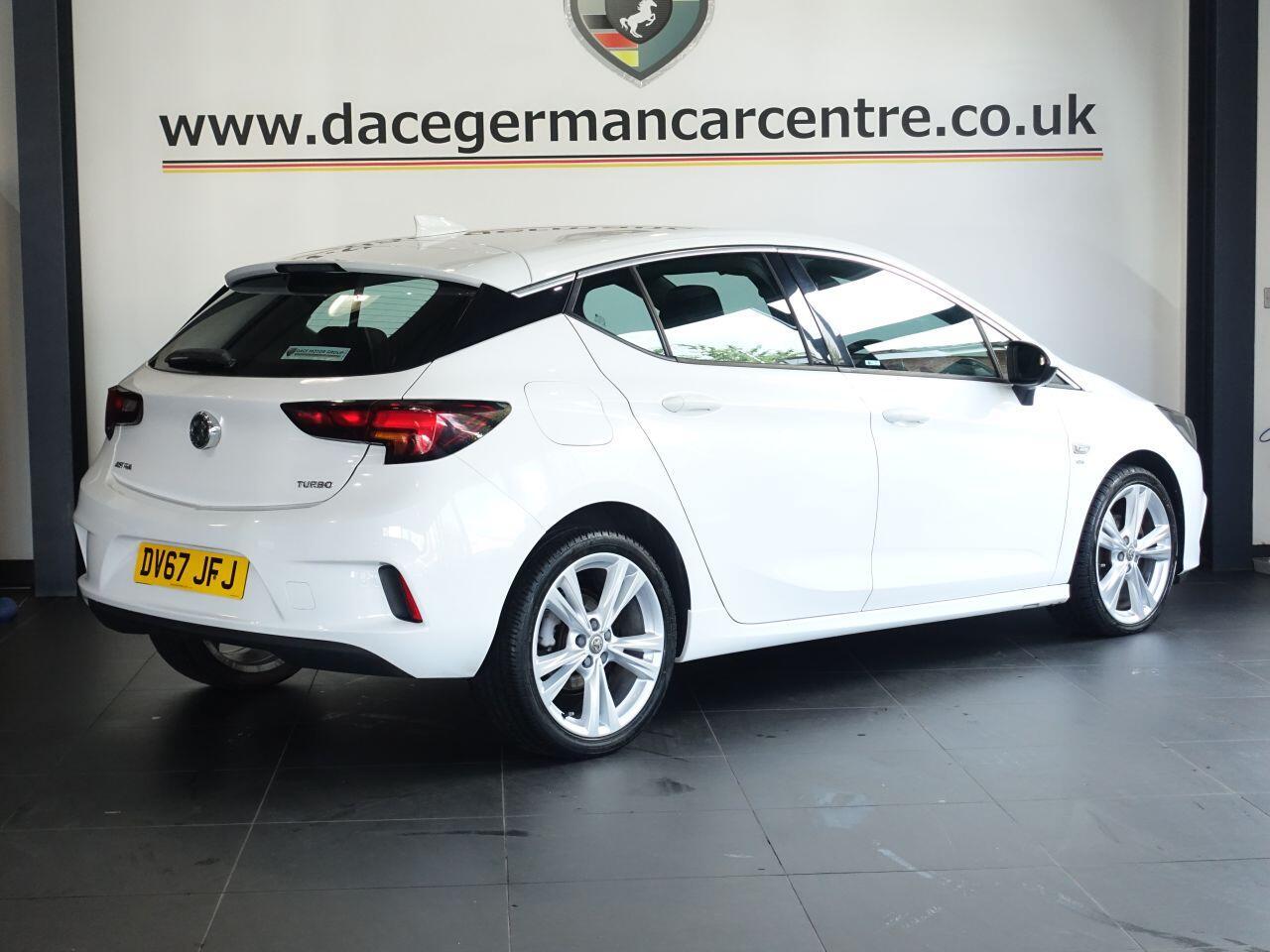 Vauxhall Astra - Image 6