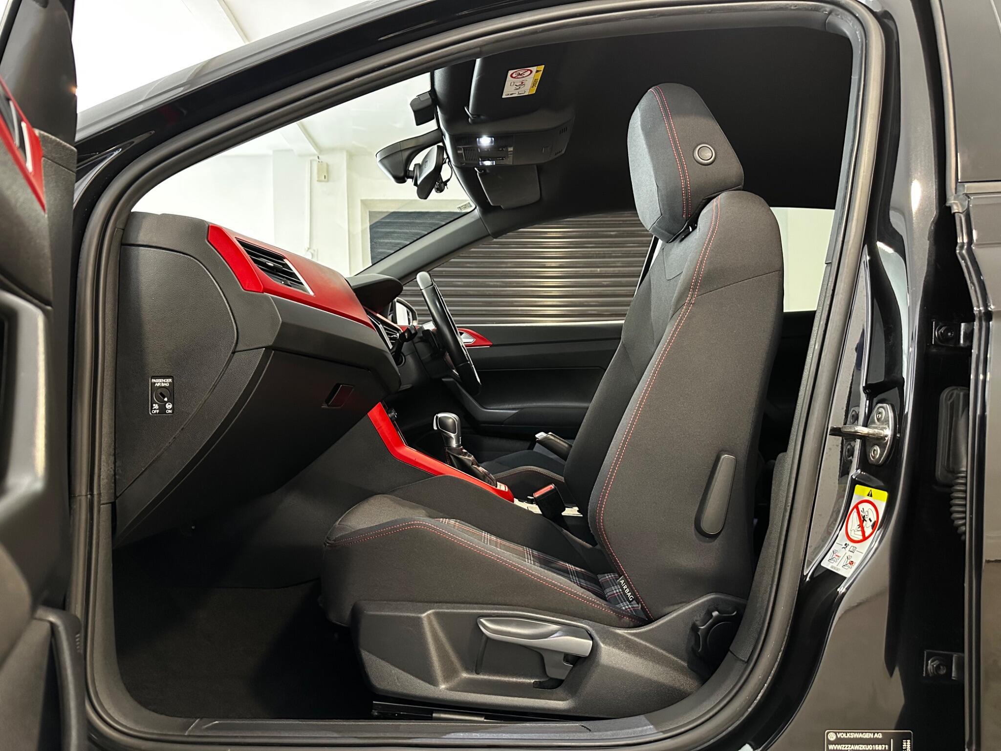 Volkswagen Polo - Image 15