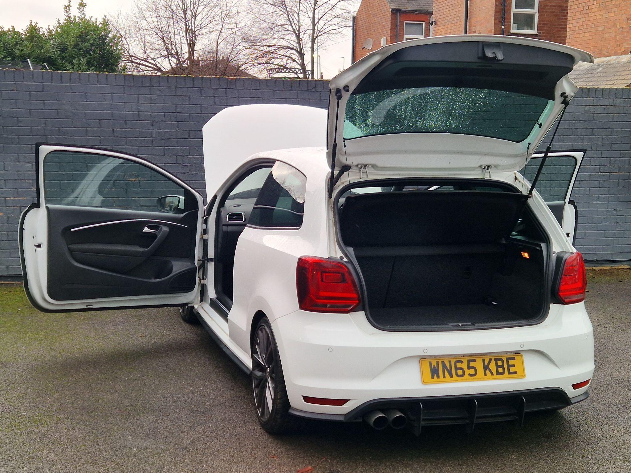 Volkswagen Polo - Image 19