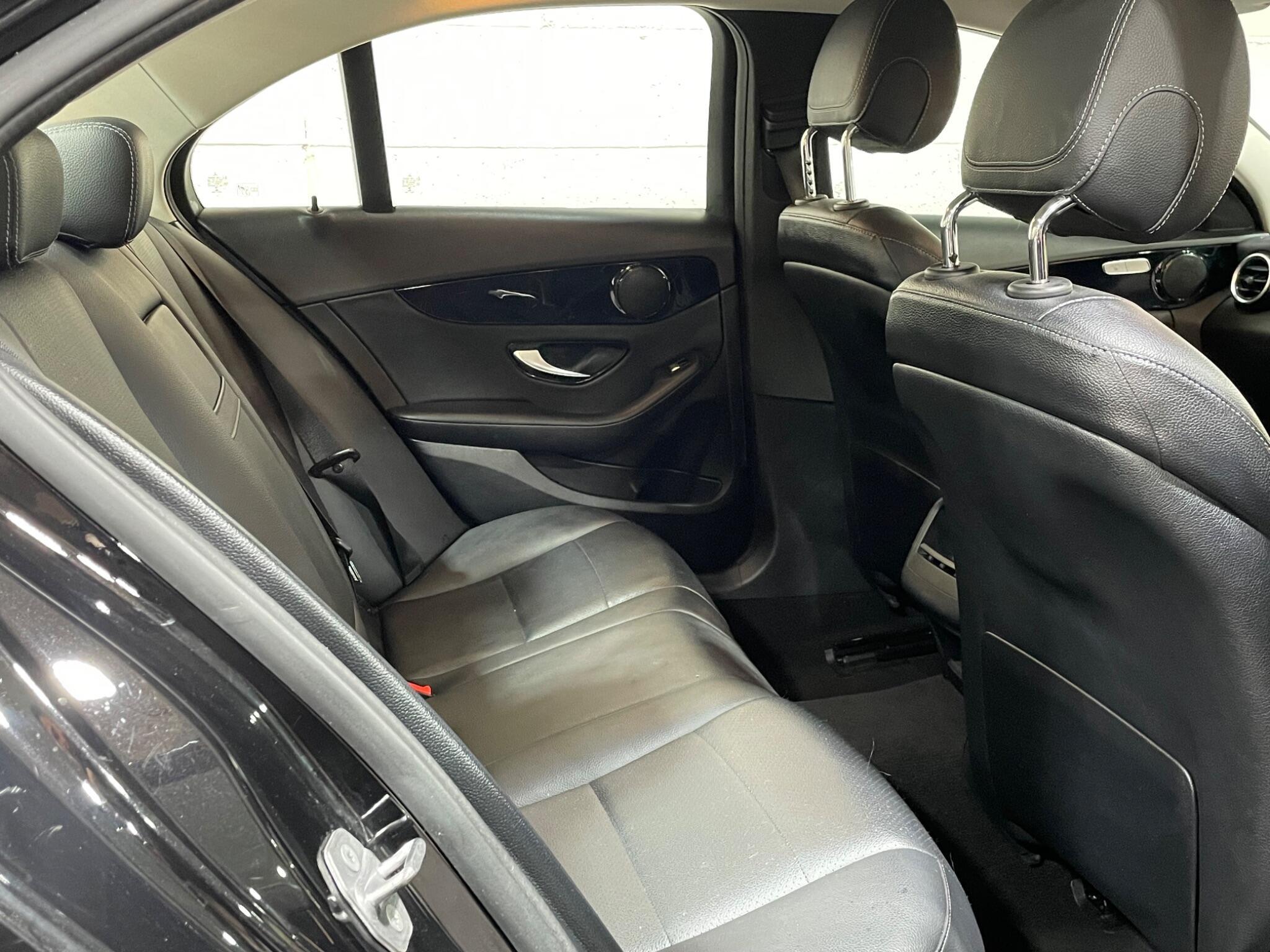 Mercedes C Class - Image 11