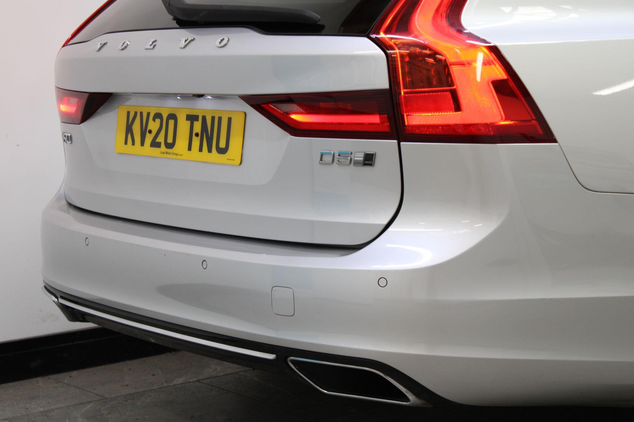 Volvo V90 - Image 11
