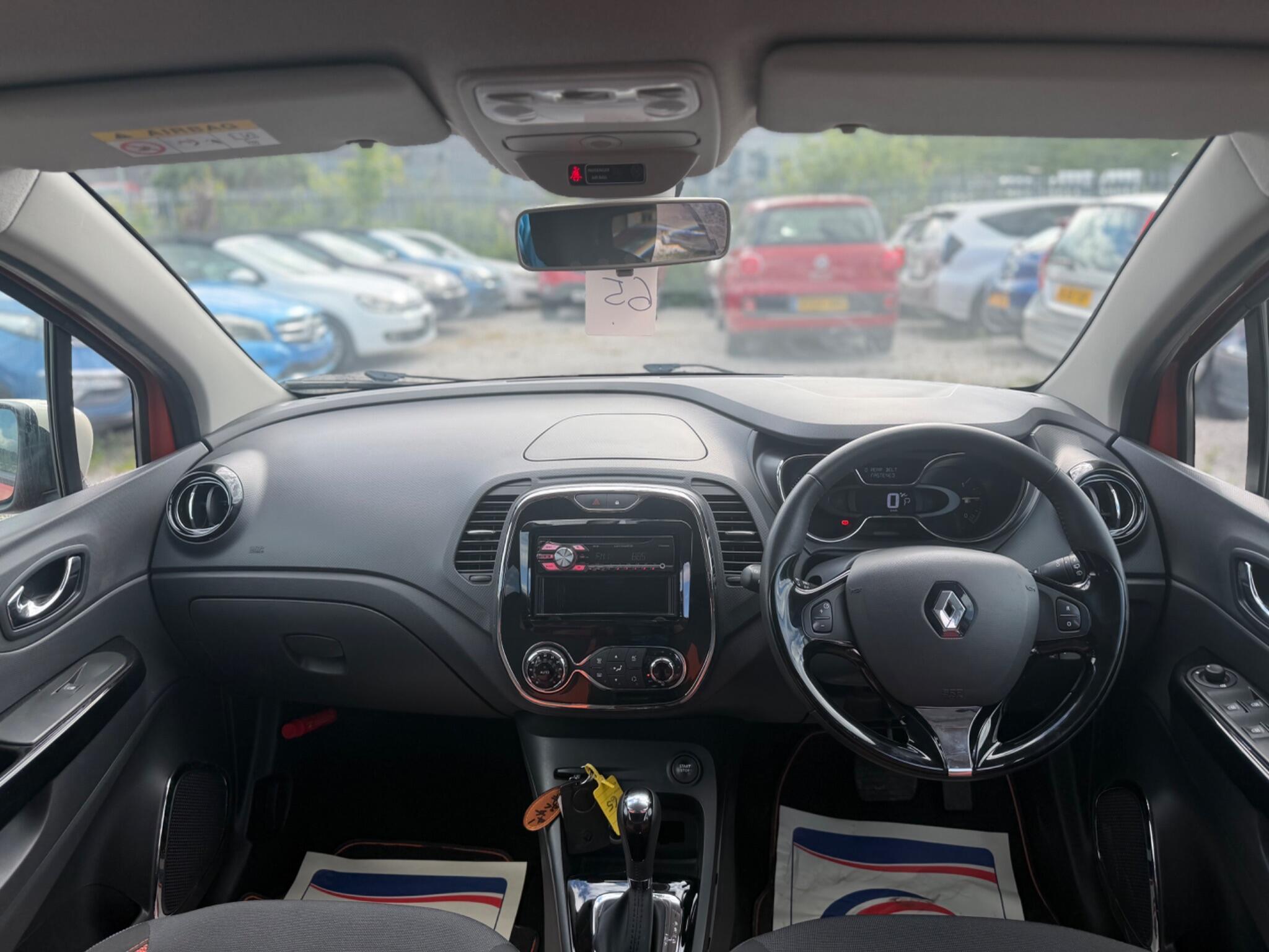 Renault Captur - Image 10