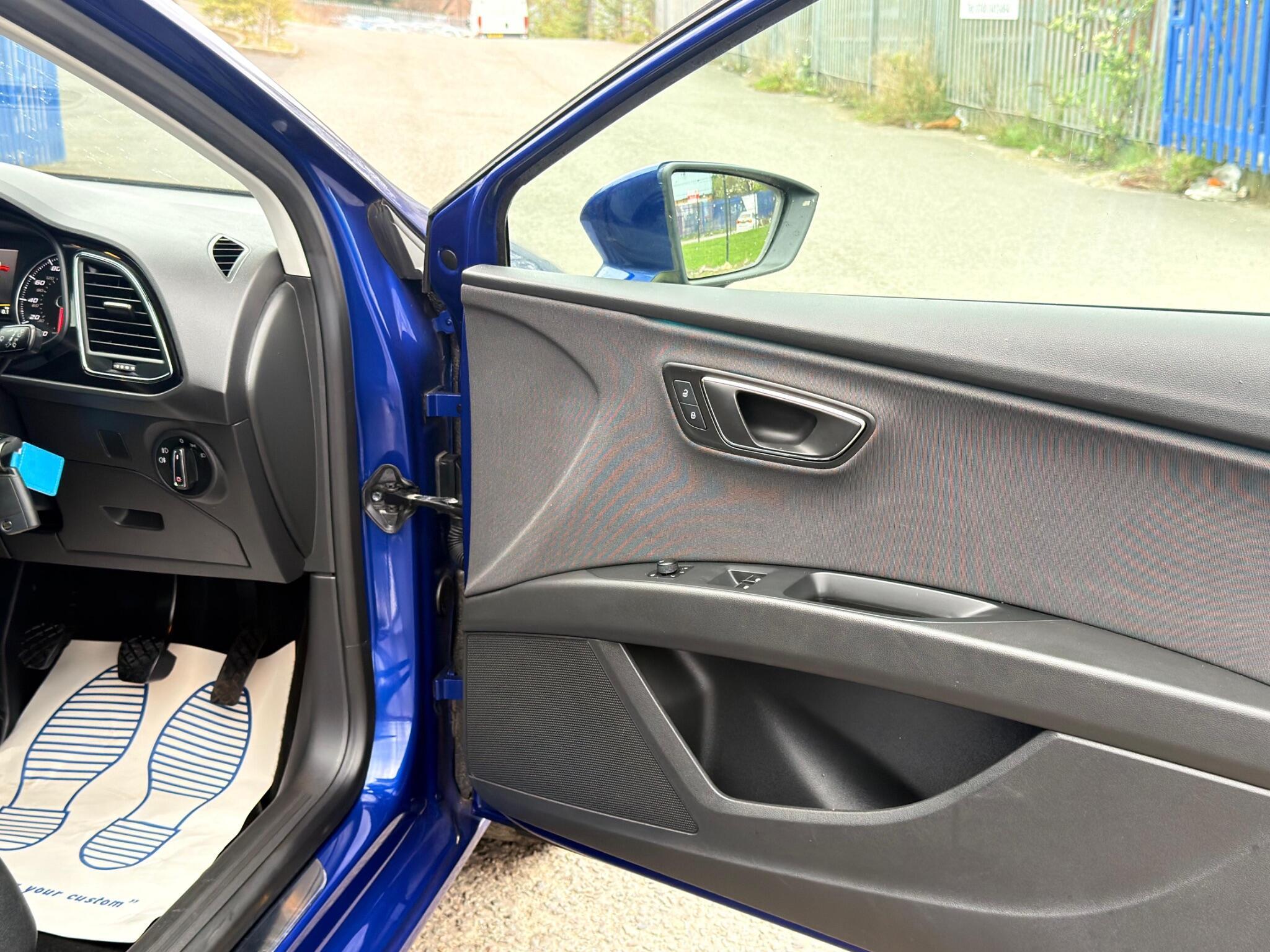 SEAT Leon - Image 25