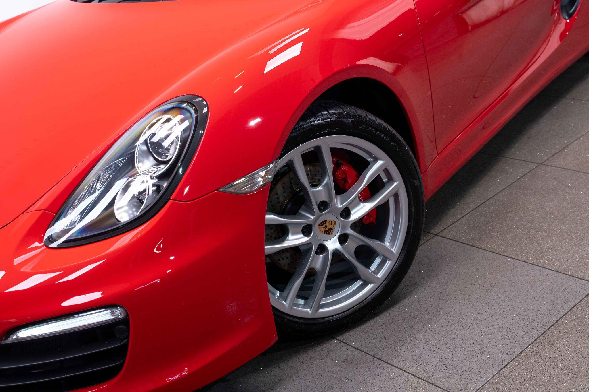 Porsche Boxster - Image 35