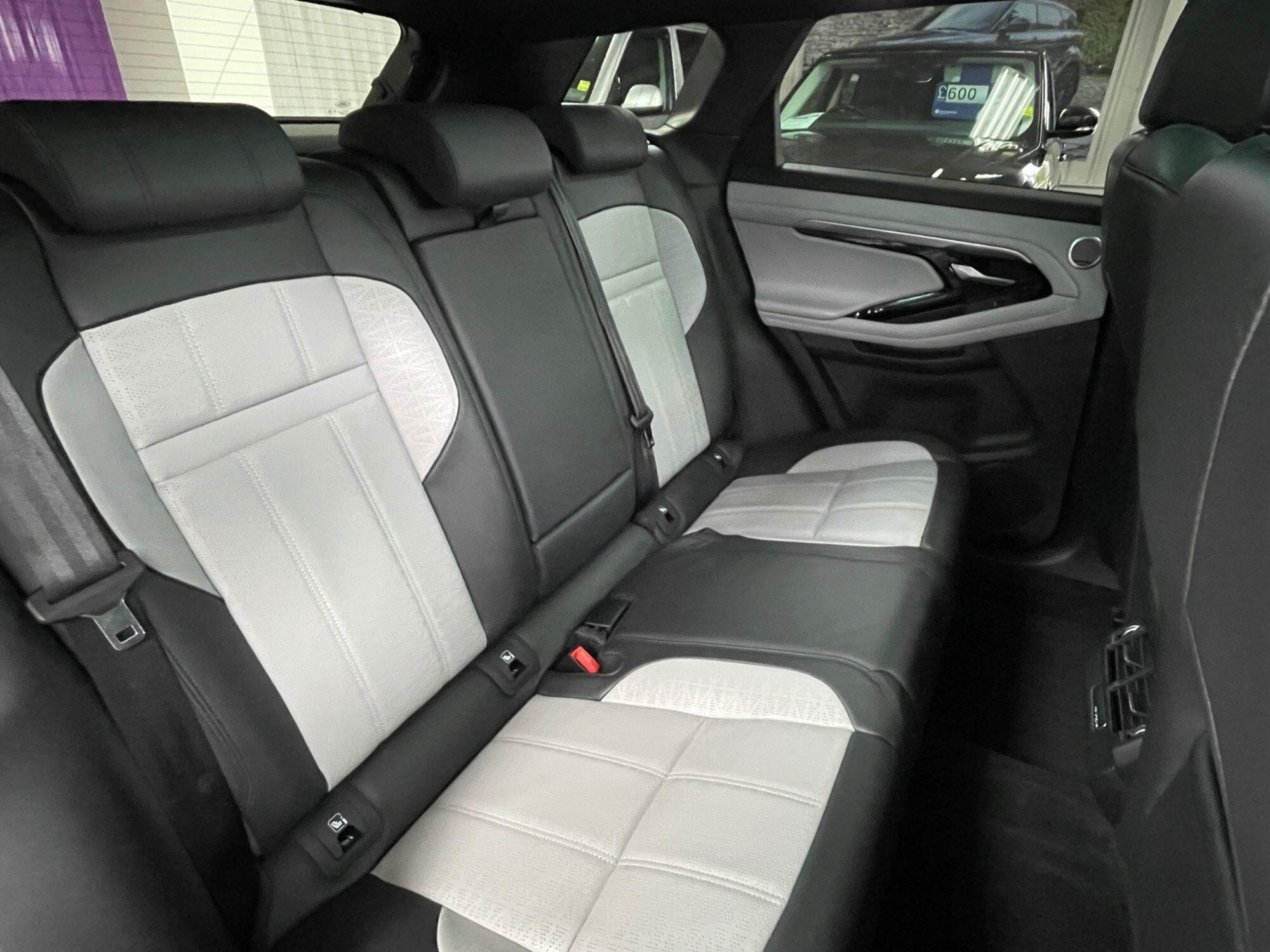 Land Rover Range Rover Evoque - Image 24