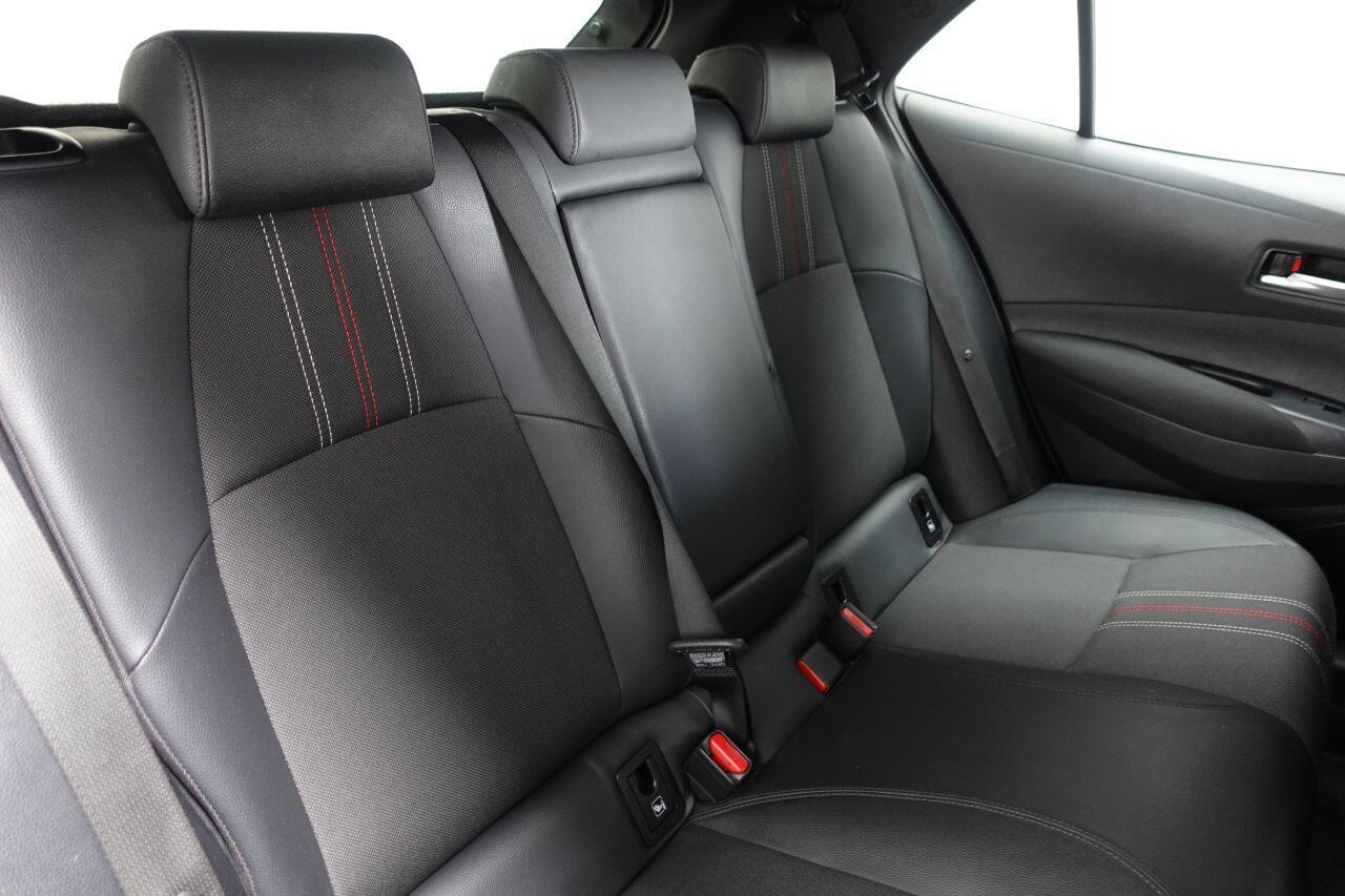 Toyota Corolla - Image 10