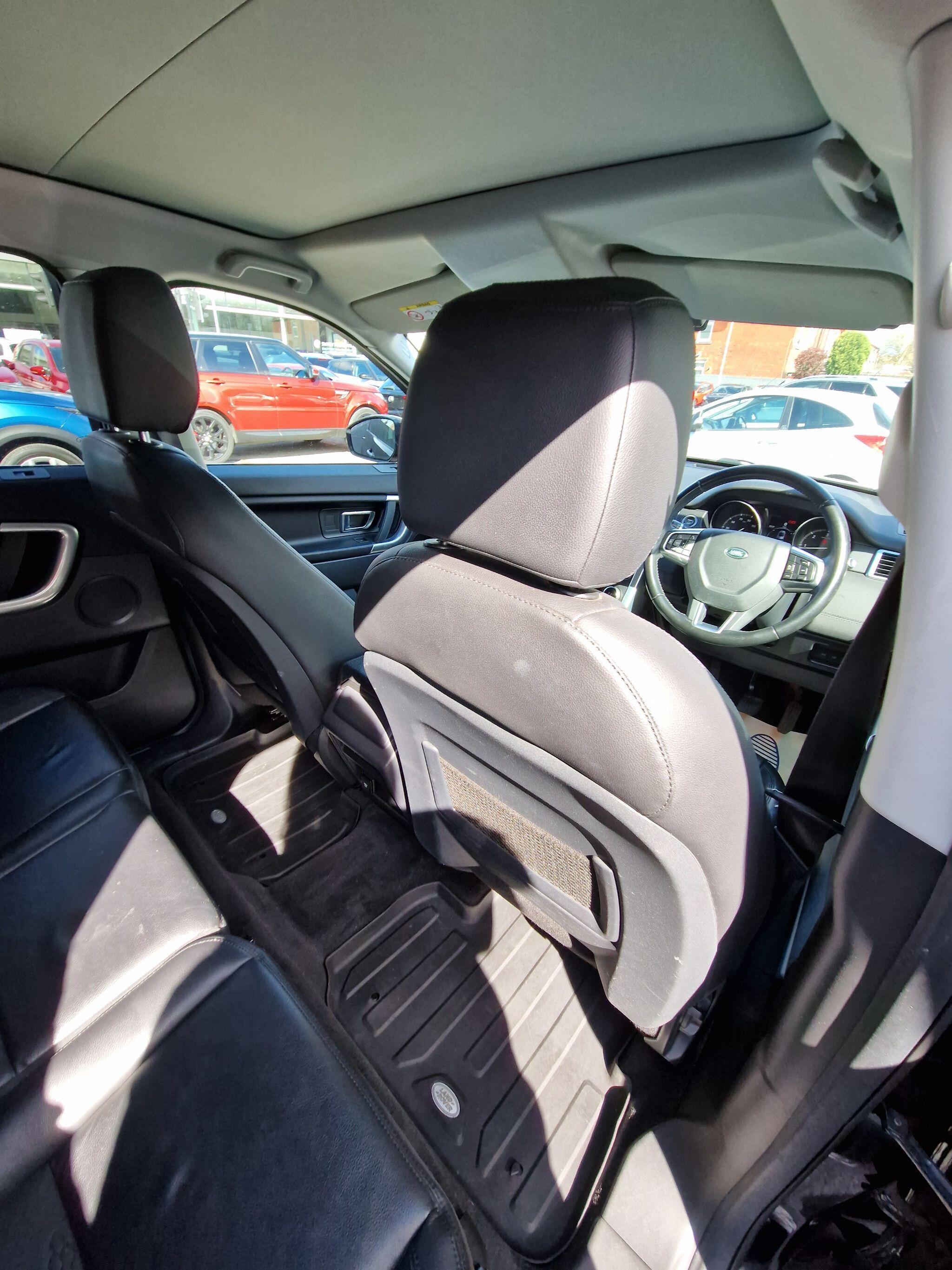 Land Rover DISCOVERY SPORT - Image 33