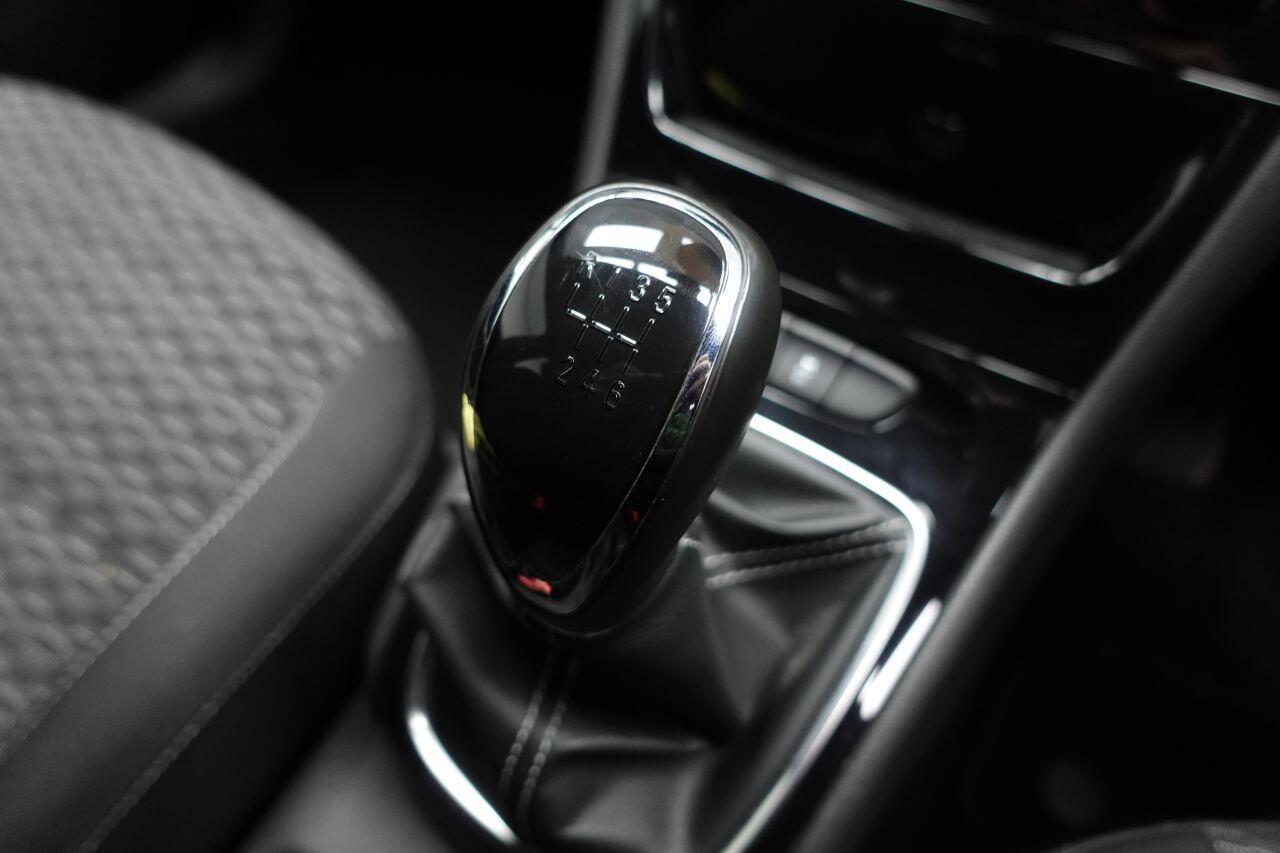 Vauxhall Astra - Image 36