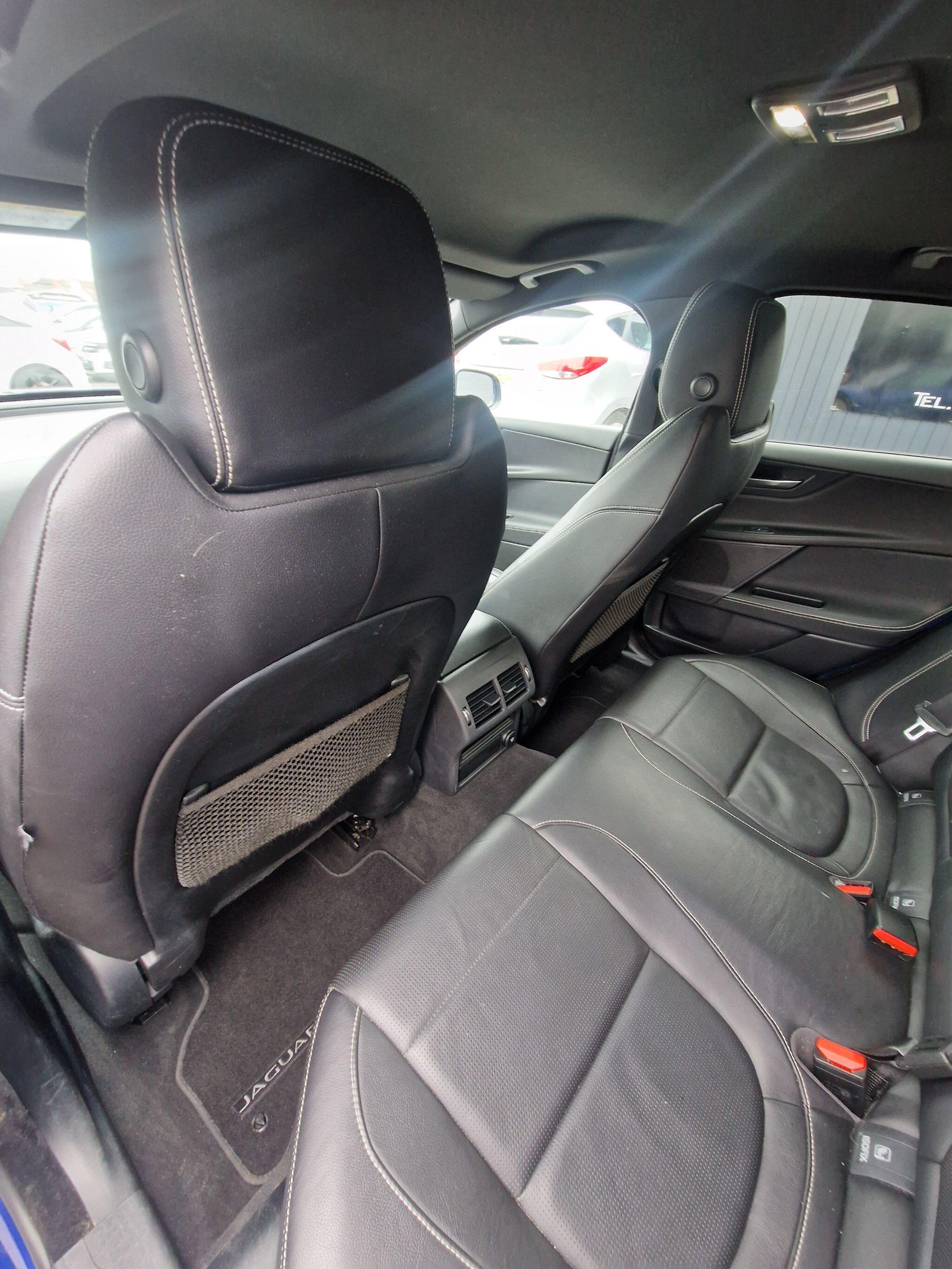 Jaguar XE - Image 39