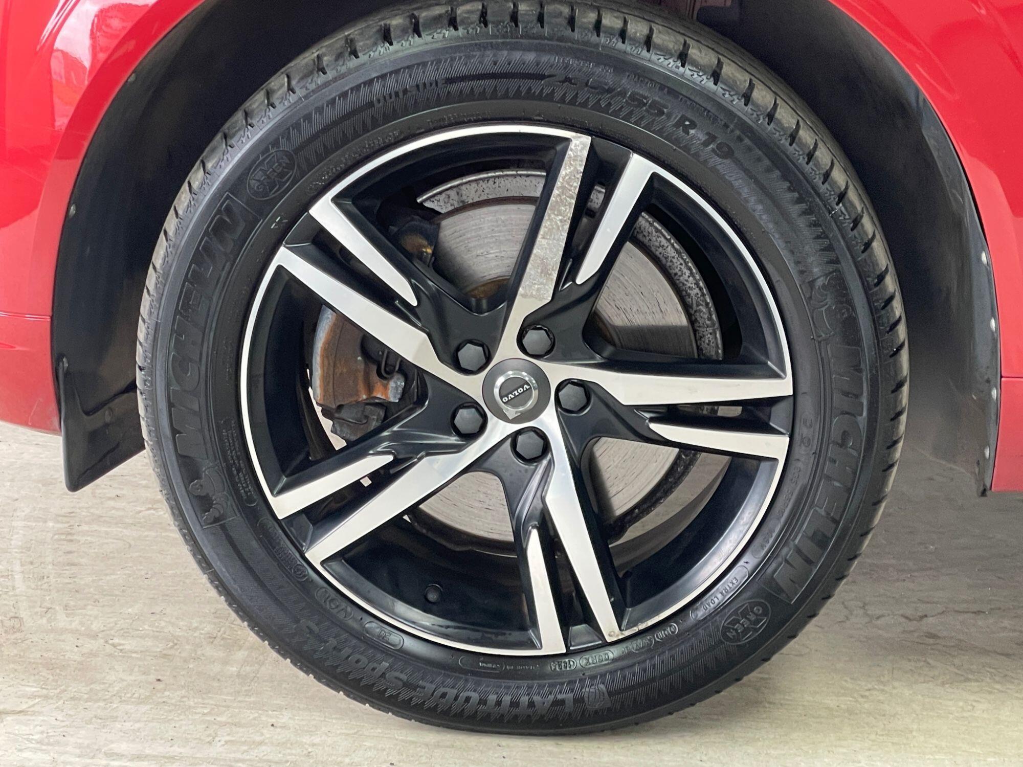 Volvo XC60 - Image 16