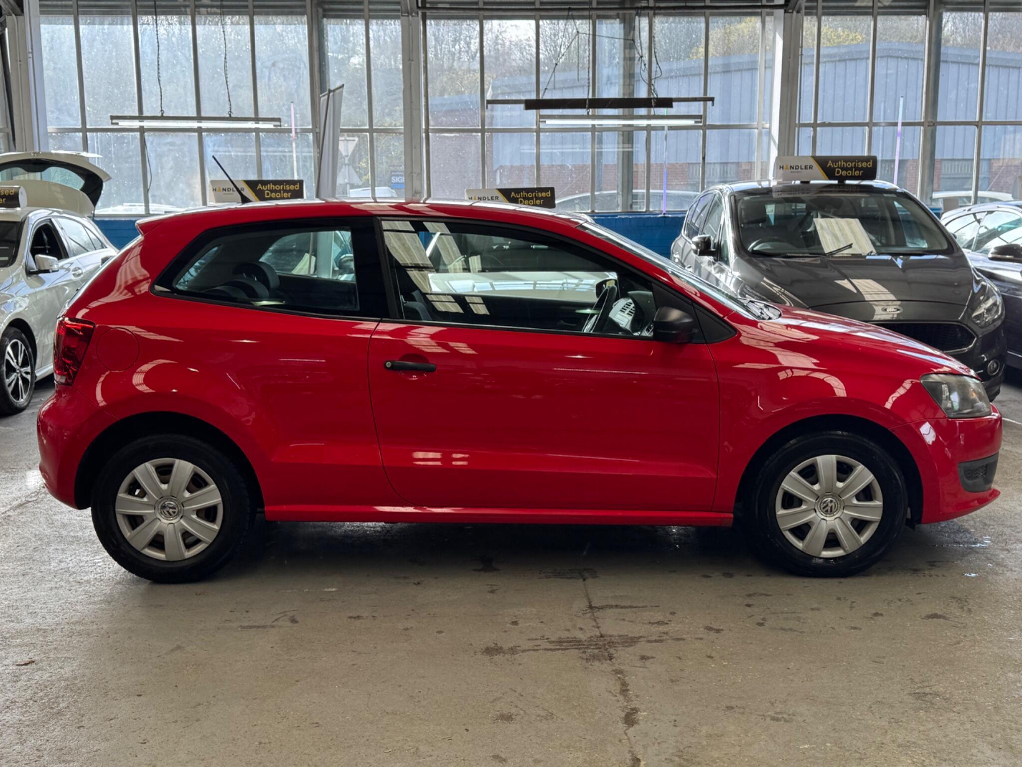 Volkswagen Polo - Image 5