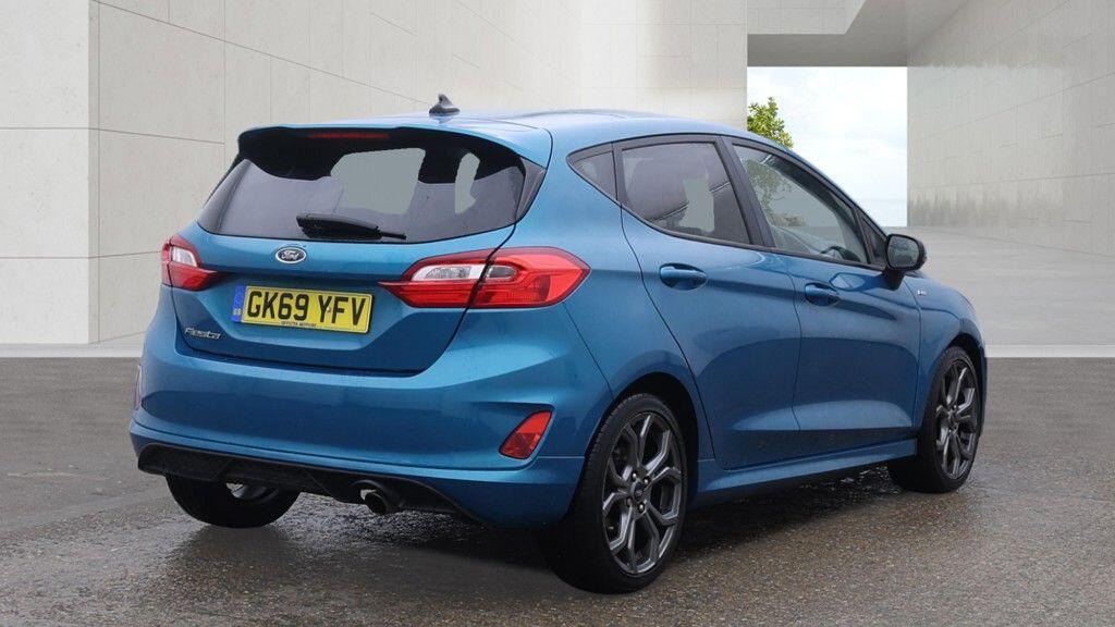 Ford Fiesta - Image 4