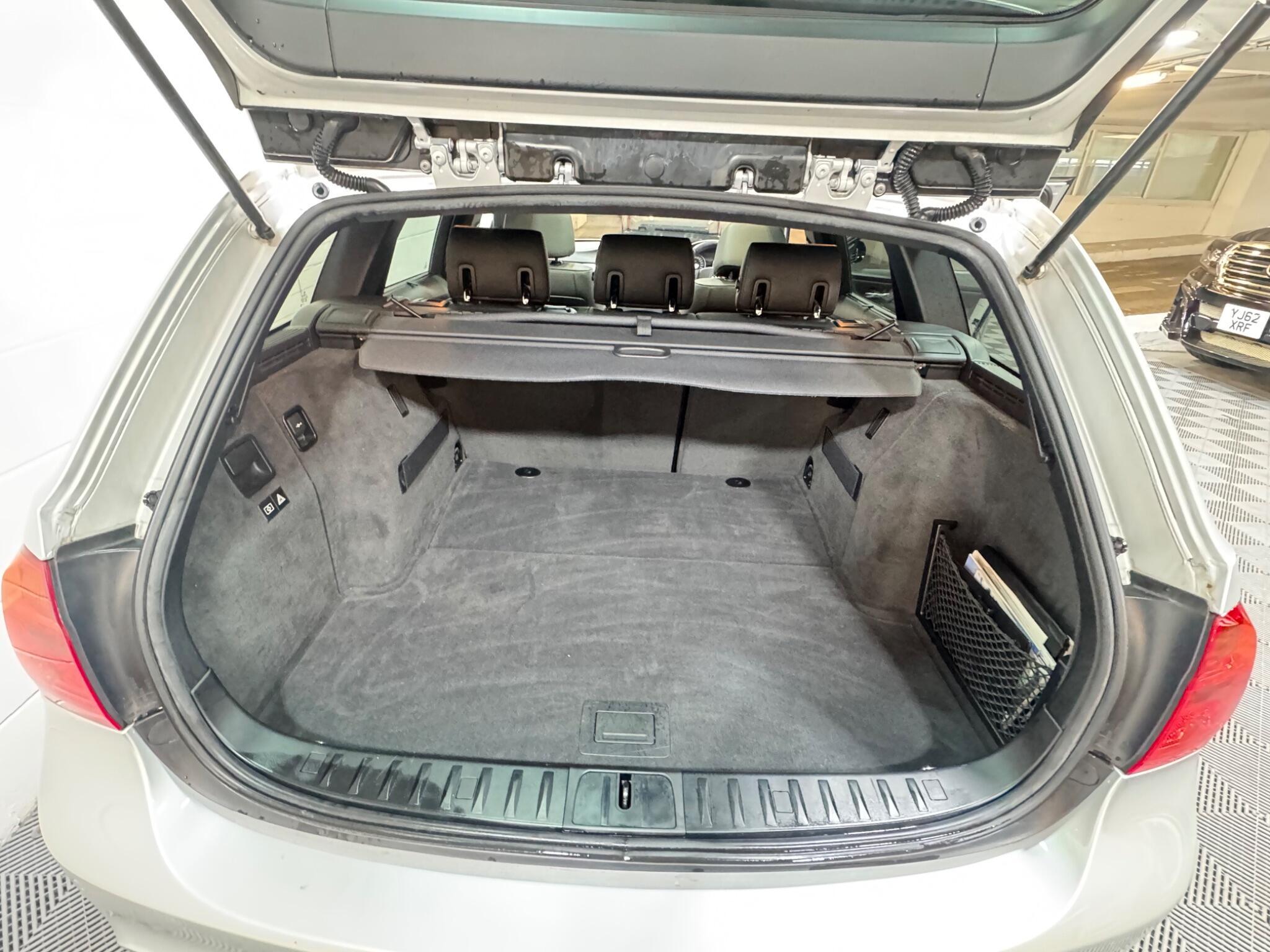 BMW 3 Series - Image 14