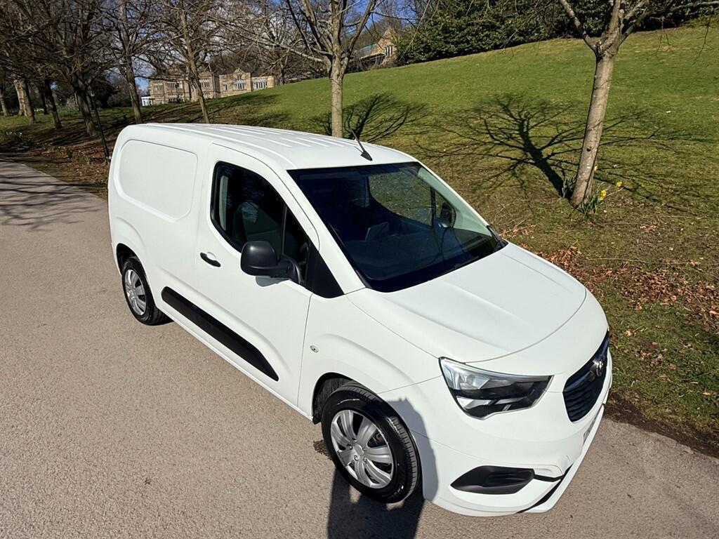 Vauxhall Combo - Image 3