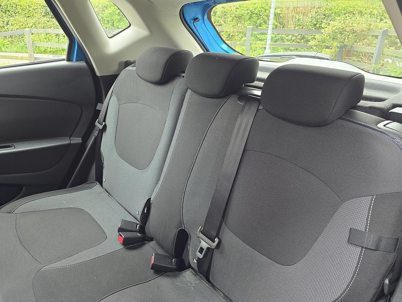 Renault Captur - Image 7