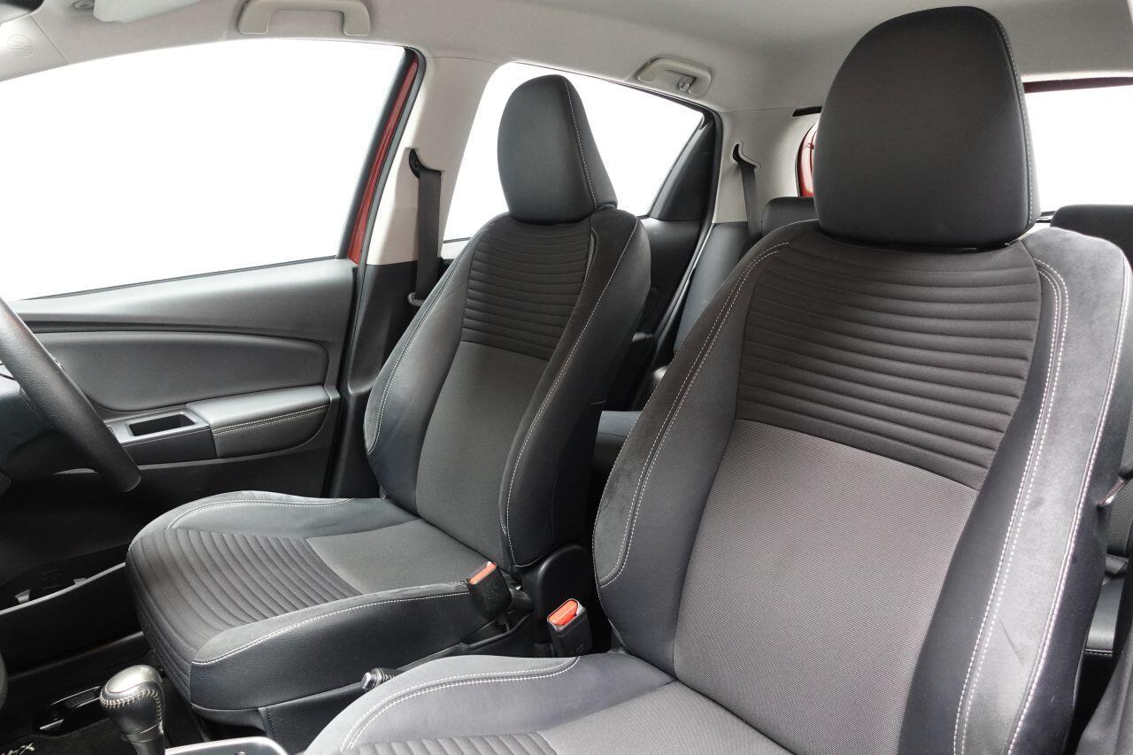 Toyota Yaris - Image 22