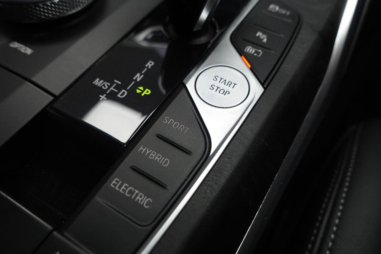 BMW 3 Series - Image 53