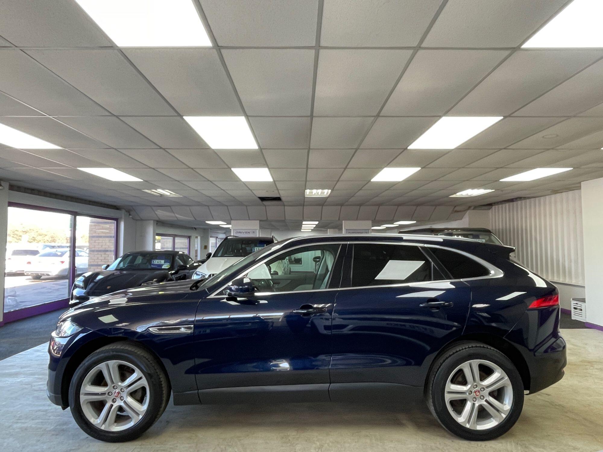 Jaguar F-Pace - Image 13