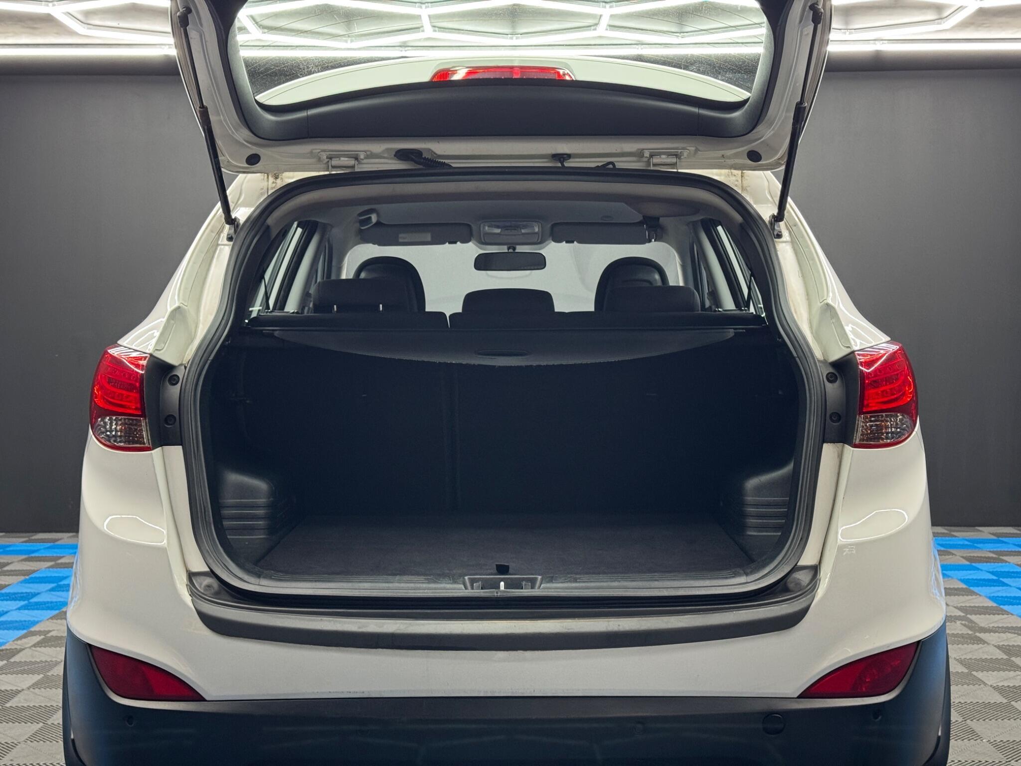 Hyundai ix35 - Image 33