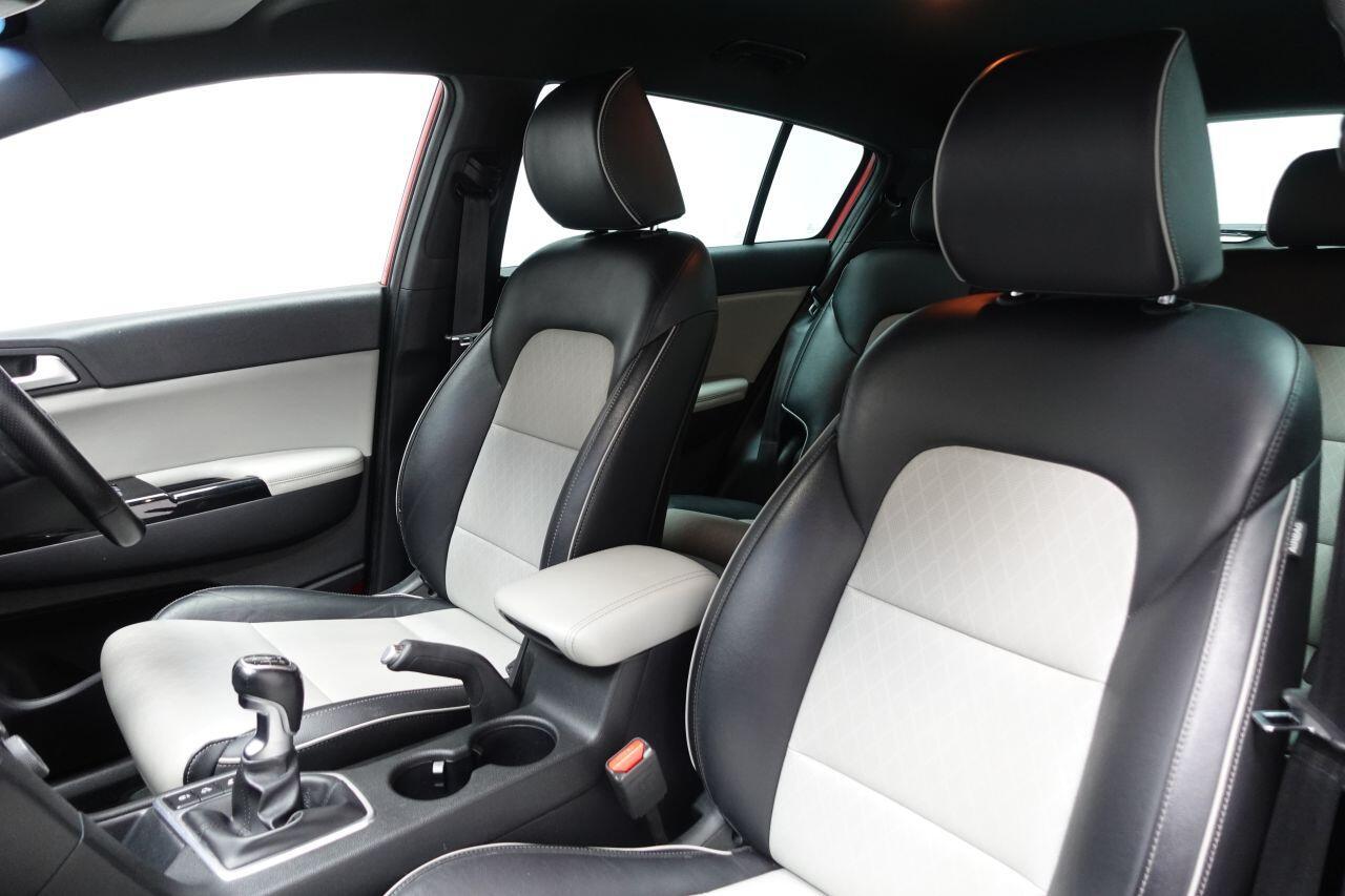 Kia Sportage - Image 17