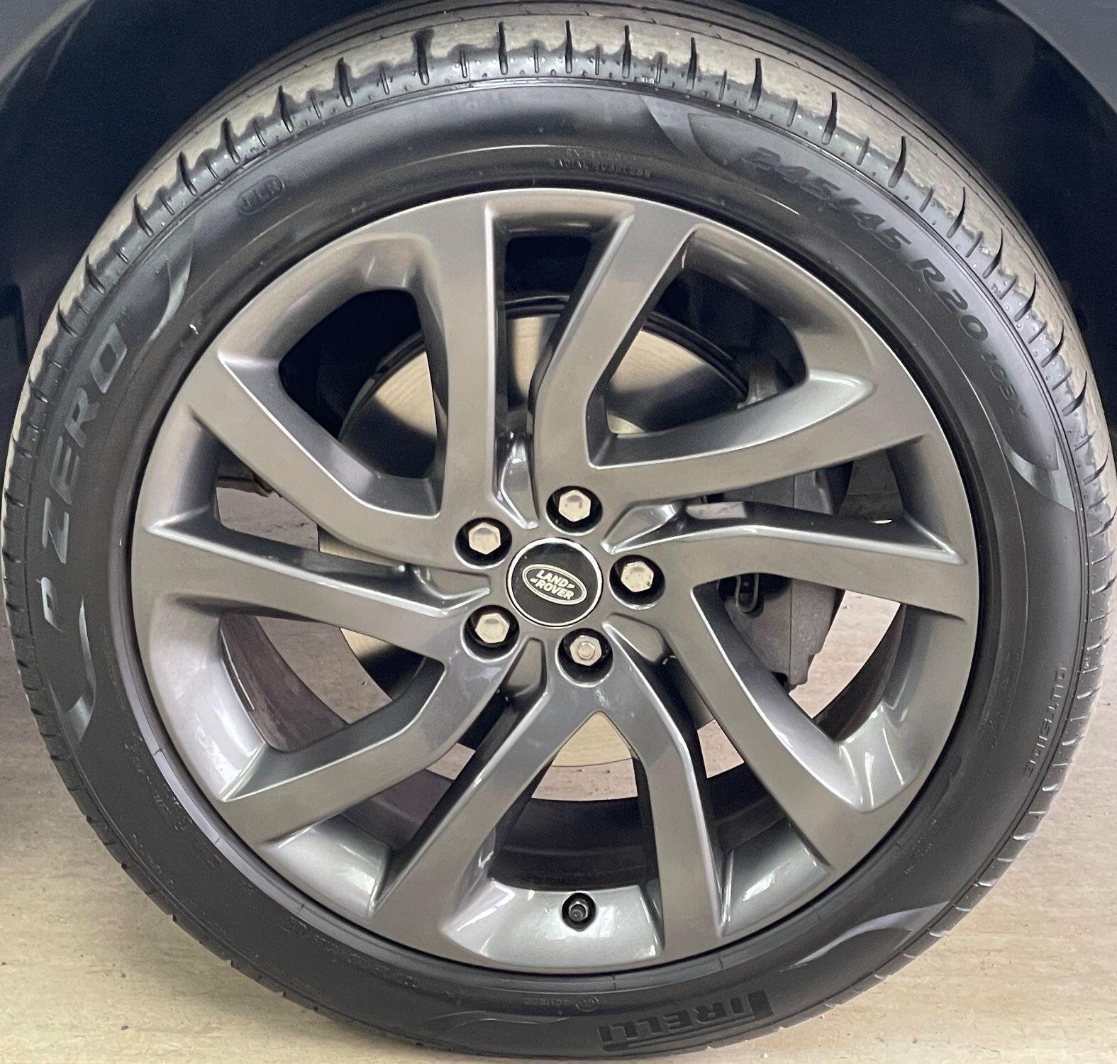 Land Rover DISCOVERY SPORT - Image 16