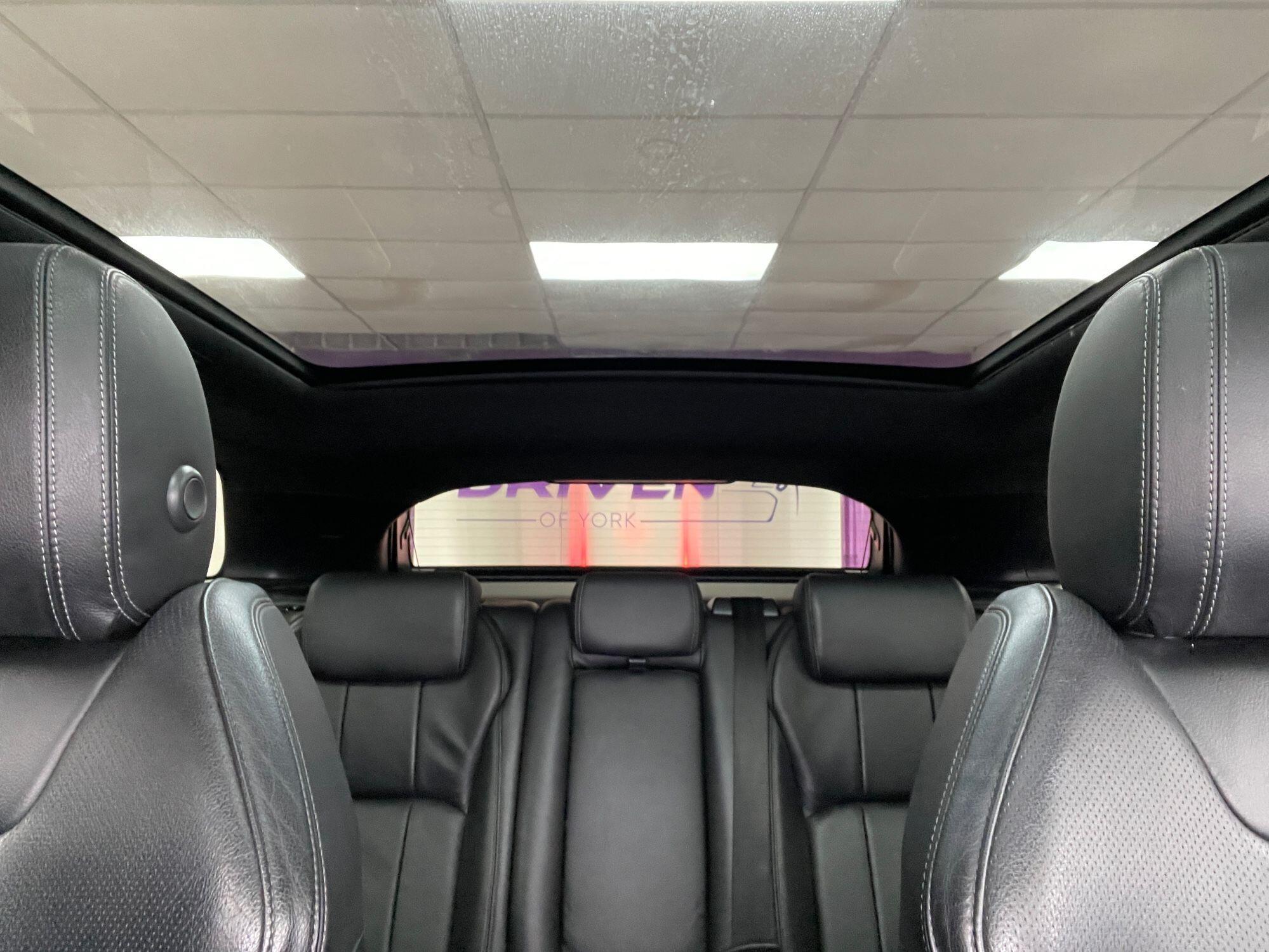 Land Rover Range Rover Evoque - Image 36