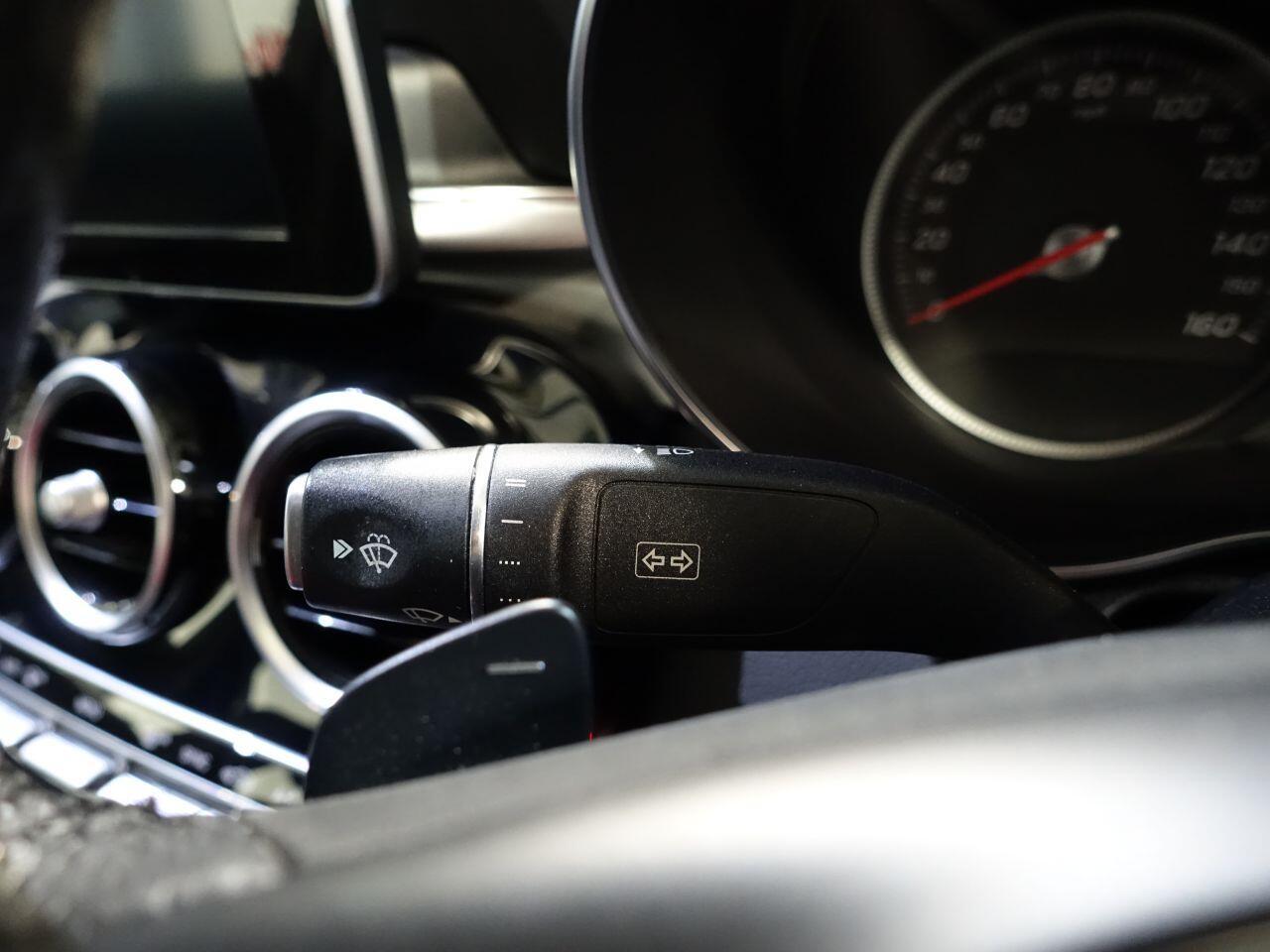 Mercedes C-Class - Image 27