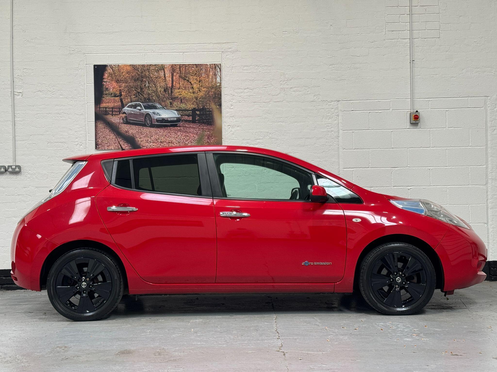 Nissan Leaf - Image 8