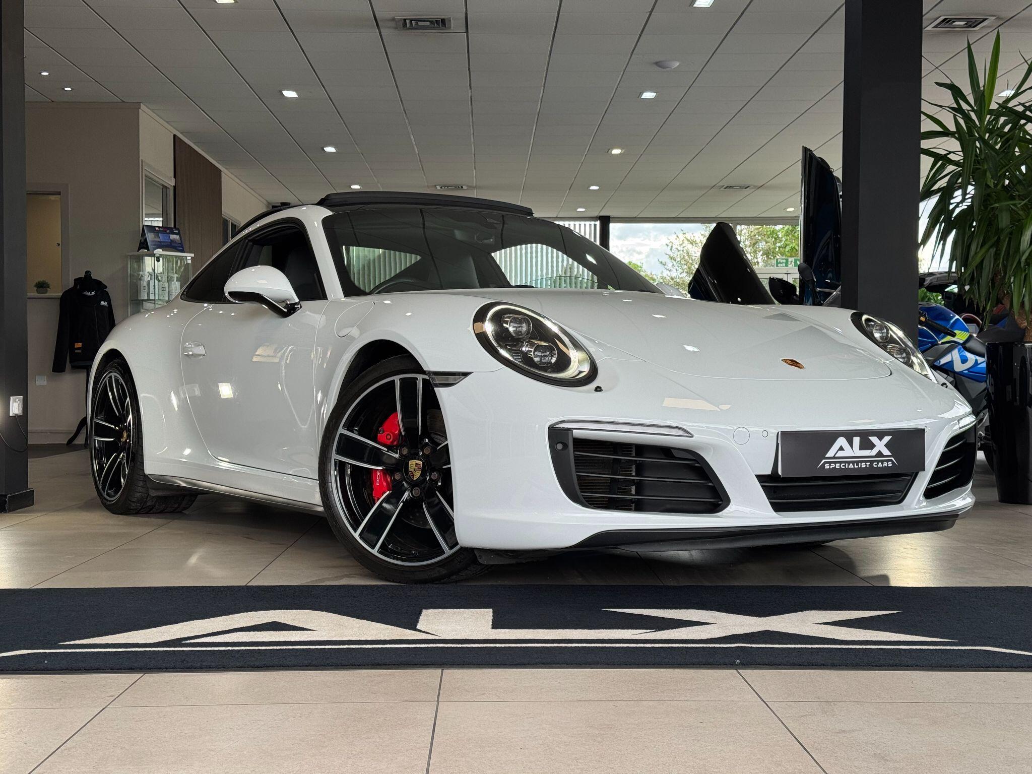 Porsche 911 - Image 4