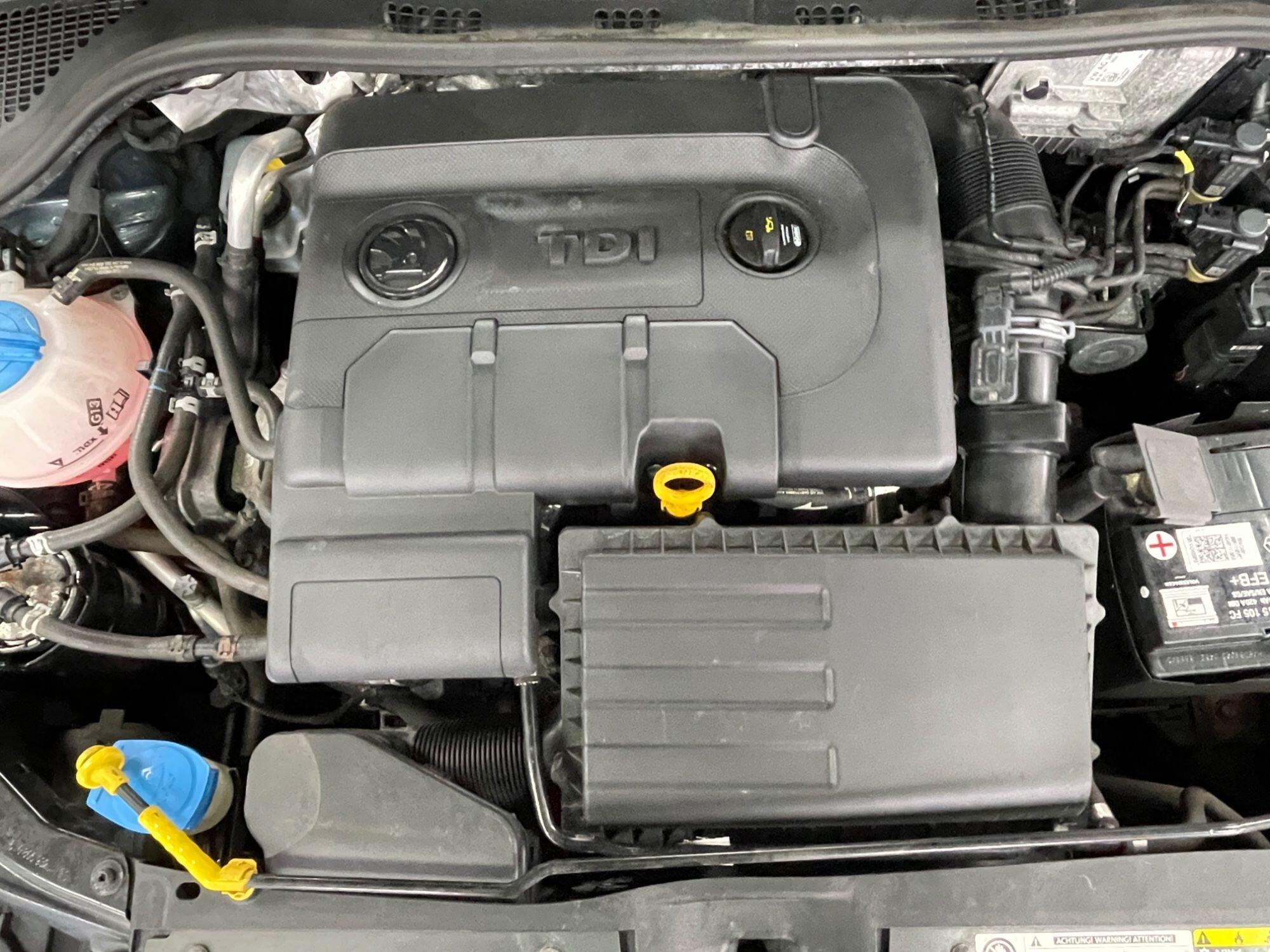 Skoda Fabia Diesel Estate - Image 18