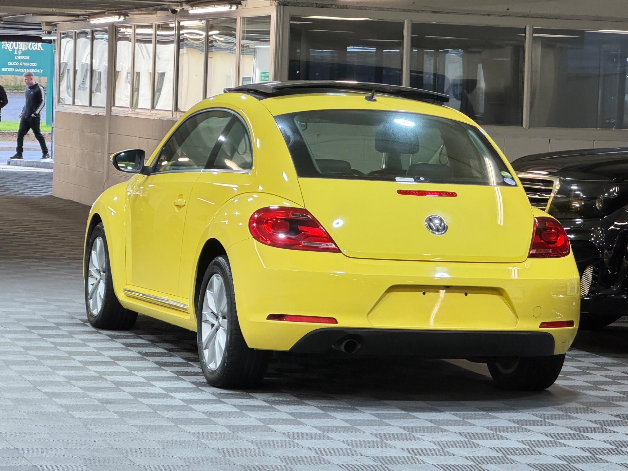 Volkswagen Beetle - Image 3
