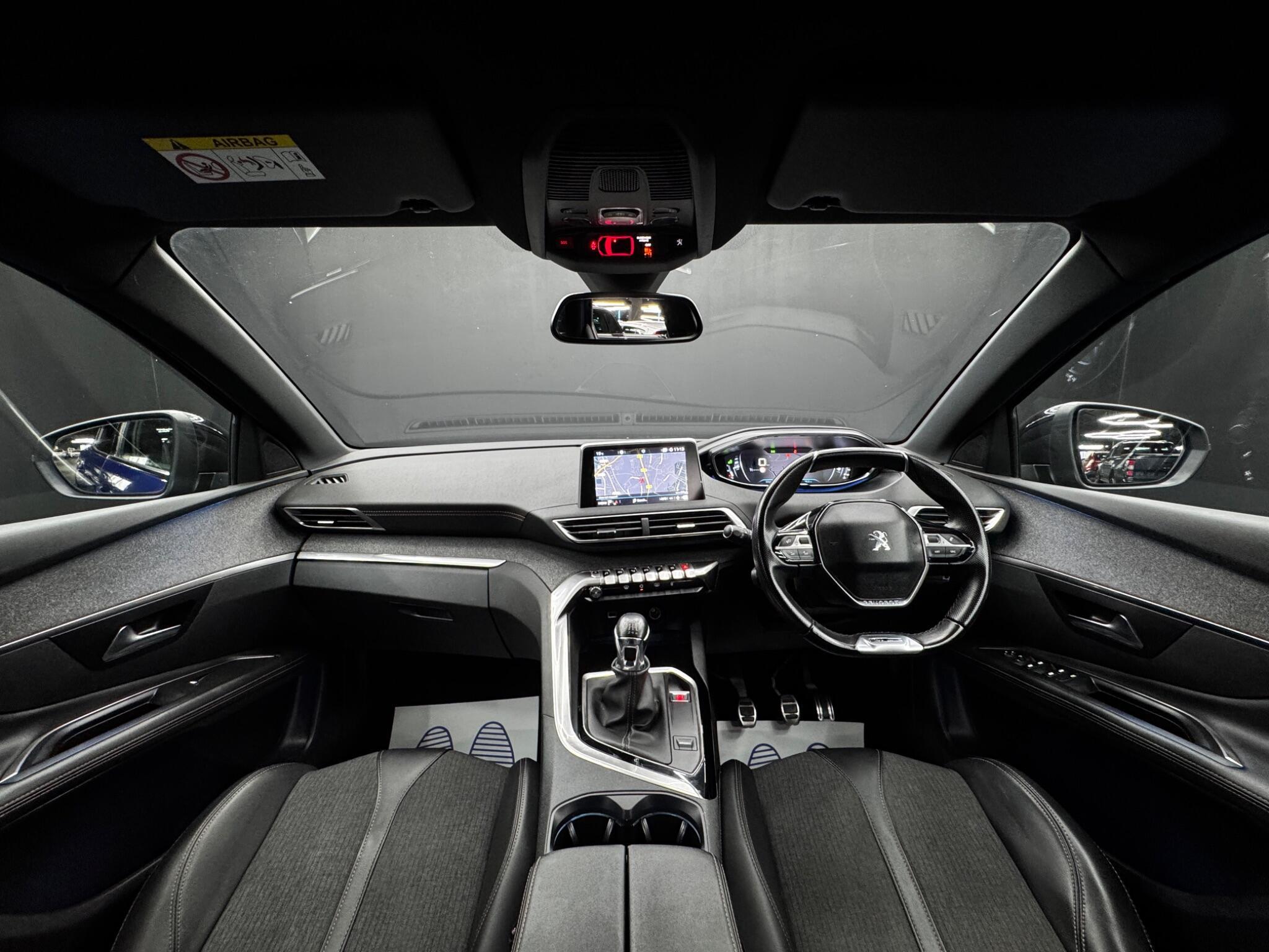 Peugeot 3008 - Image 17