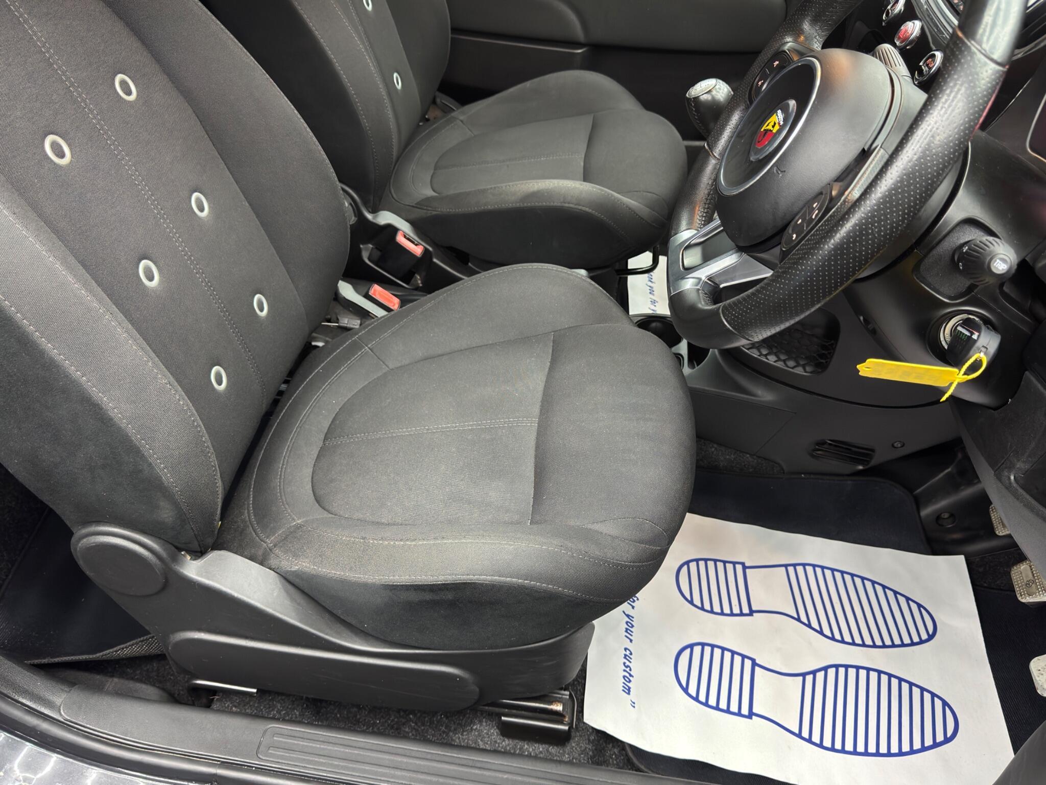Abarth 595 - Image 13