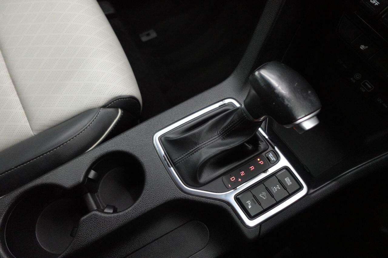 Kia Sportage - Image 14
