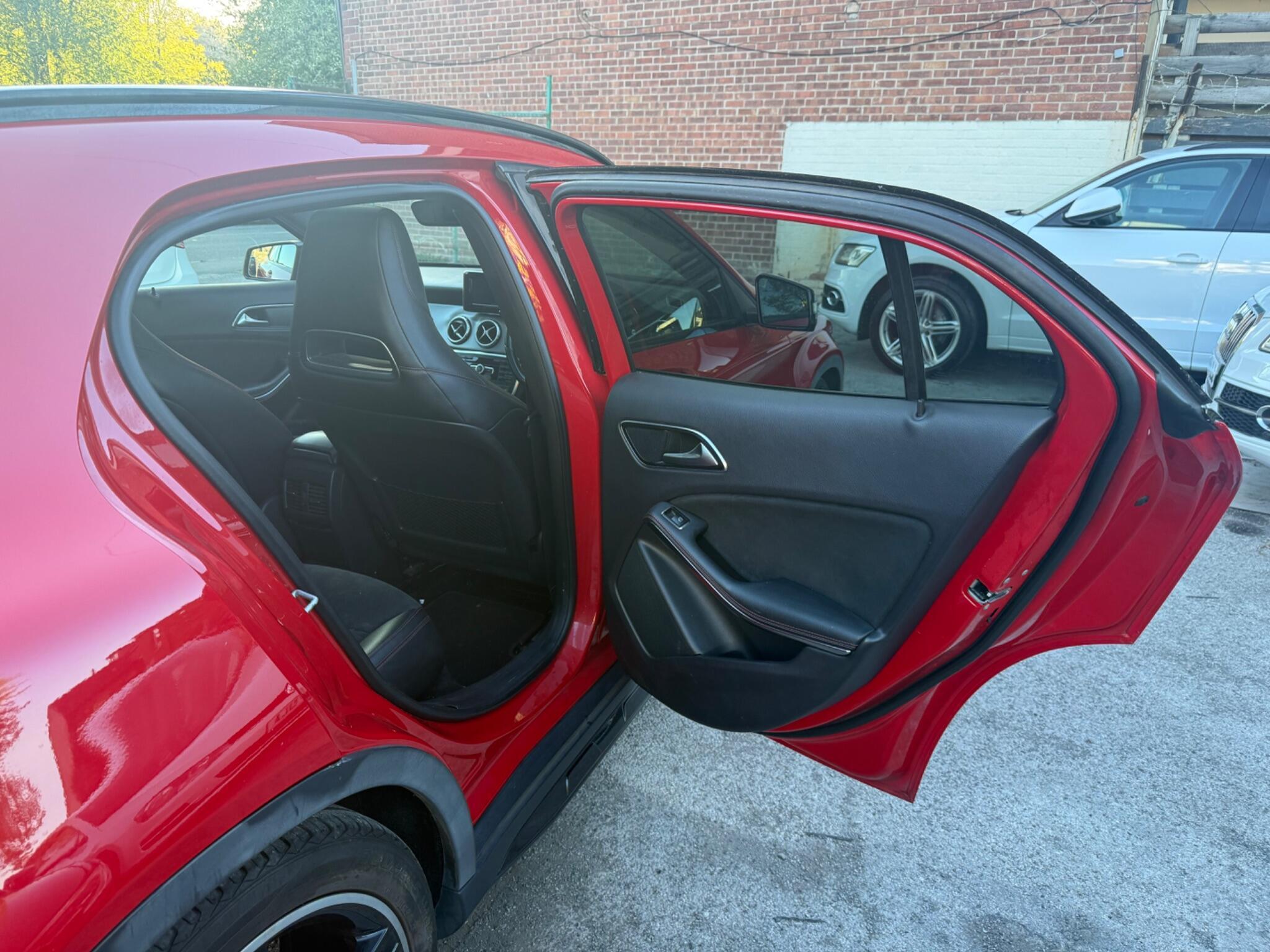 Mercedes GLA - Image 23