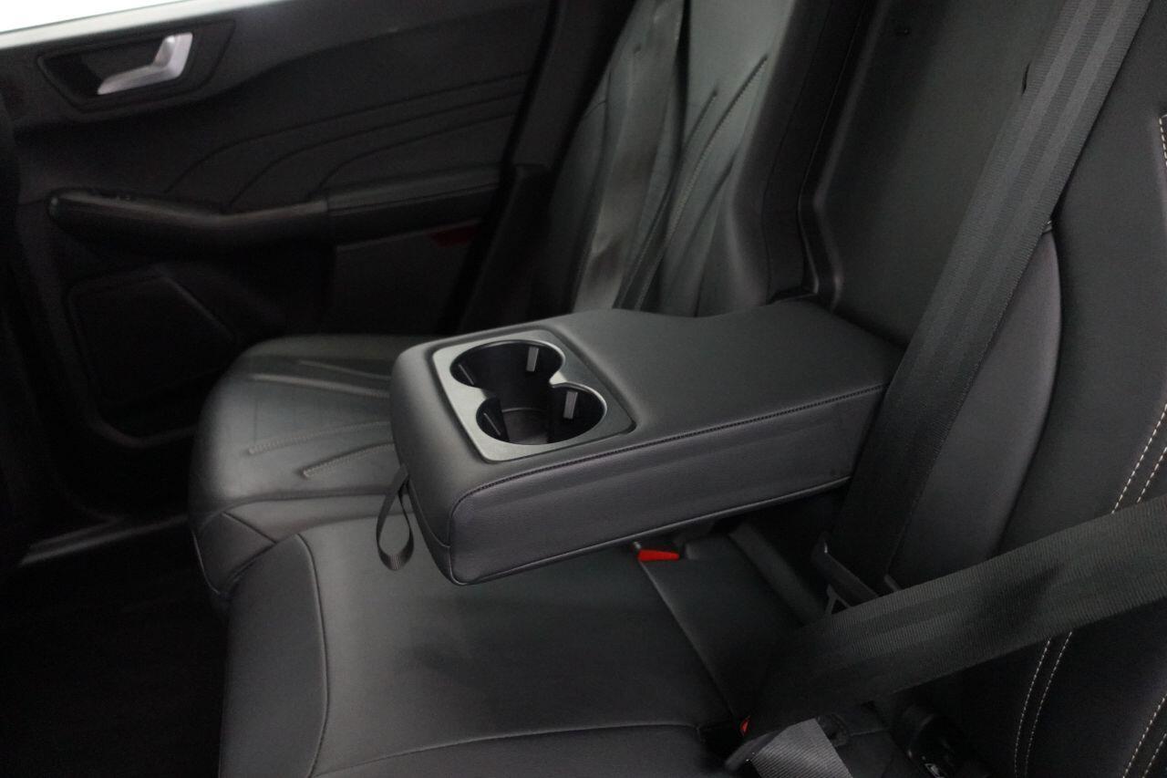 Ford Kuga - Image 15