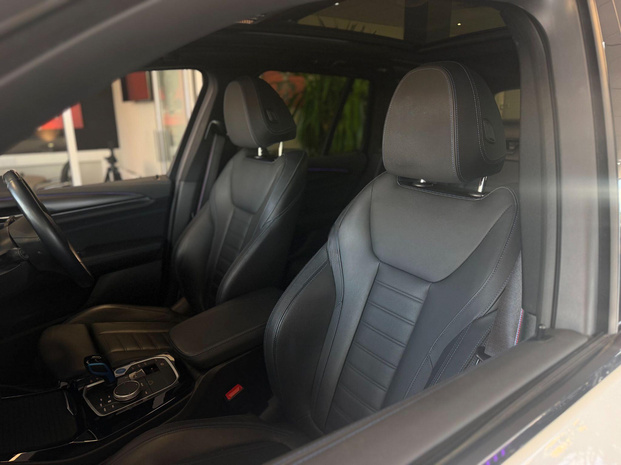 BMW iX3 - Image 10
