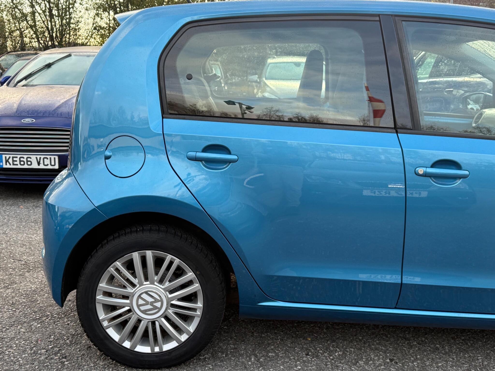 Volkswagen up! - Image 14