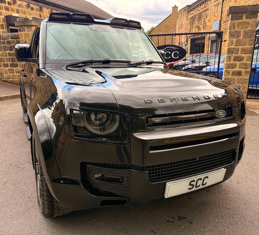 Land Rover Defender 110 - Image 6