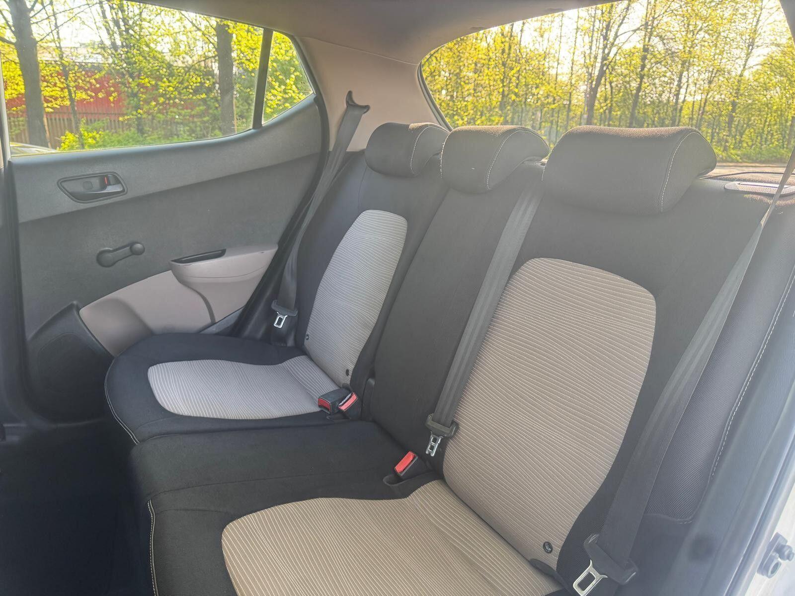 Hyundai i10 - Image 26