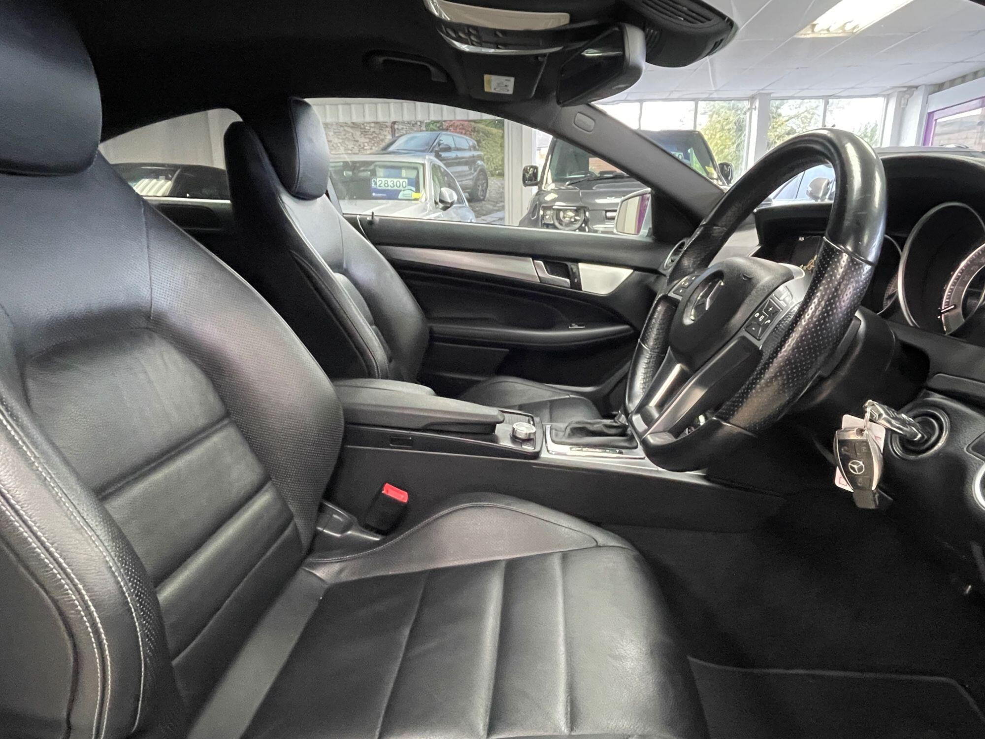 Mercedes-benz C Class - Image 20