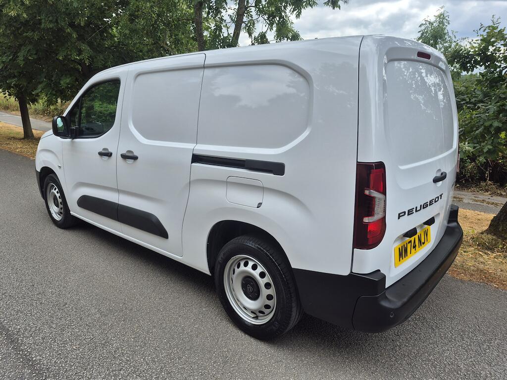 Peugeot Partner - Image 10