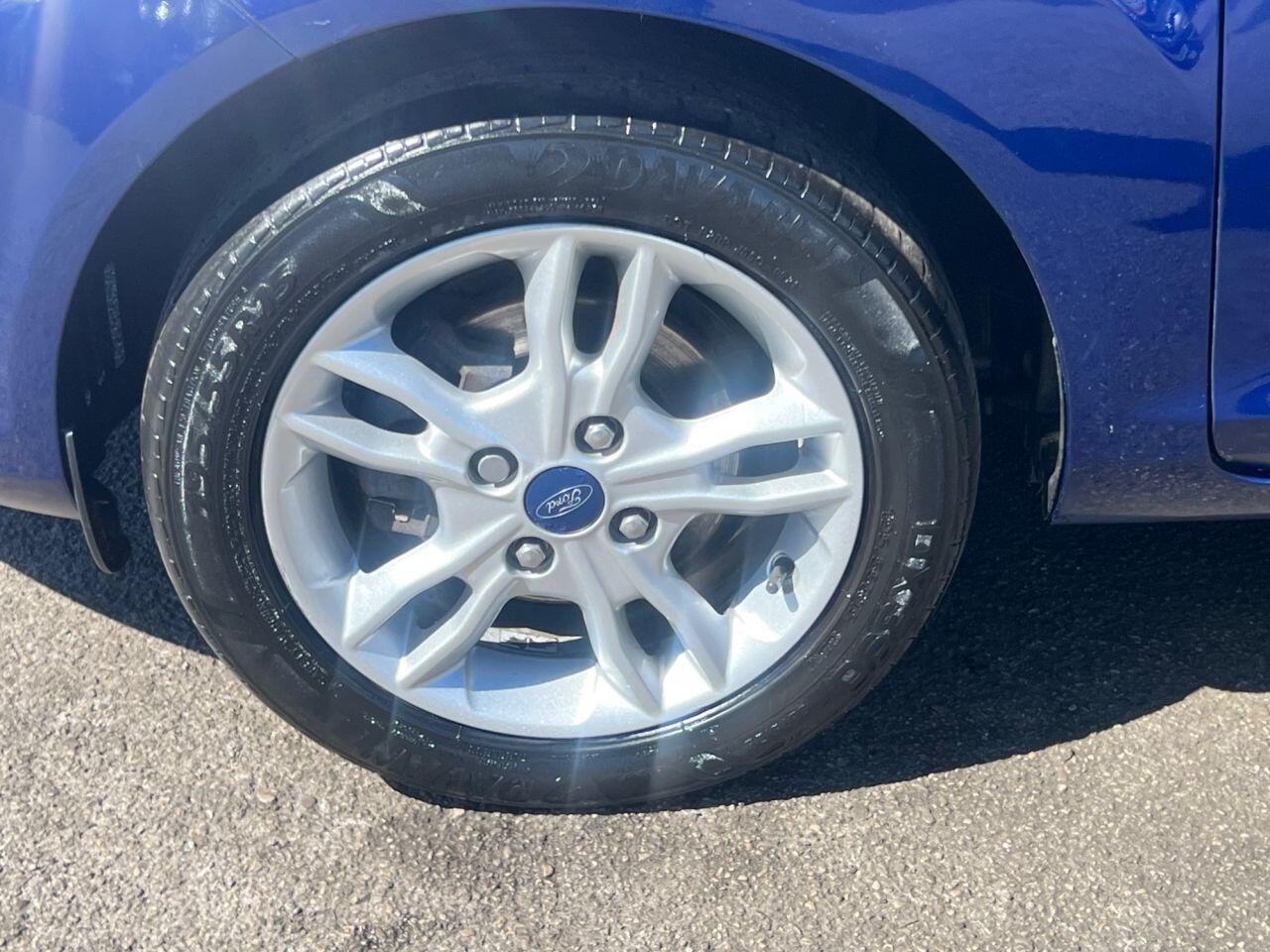 Ford Fiesta - Image 30