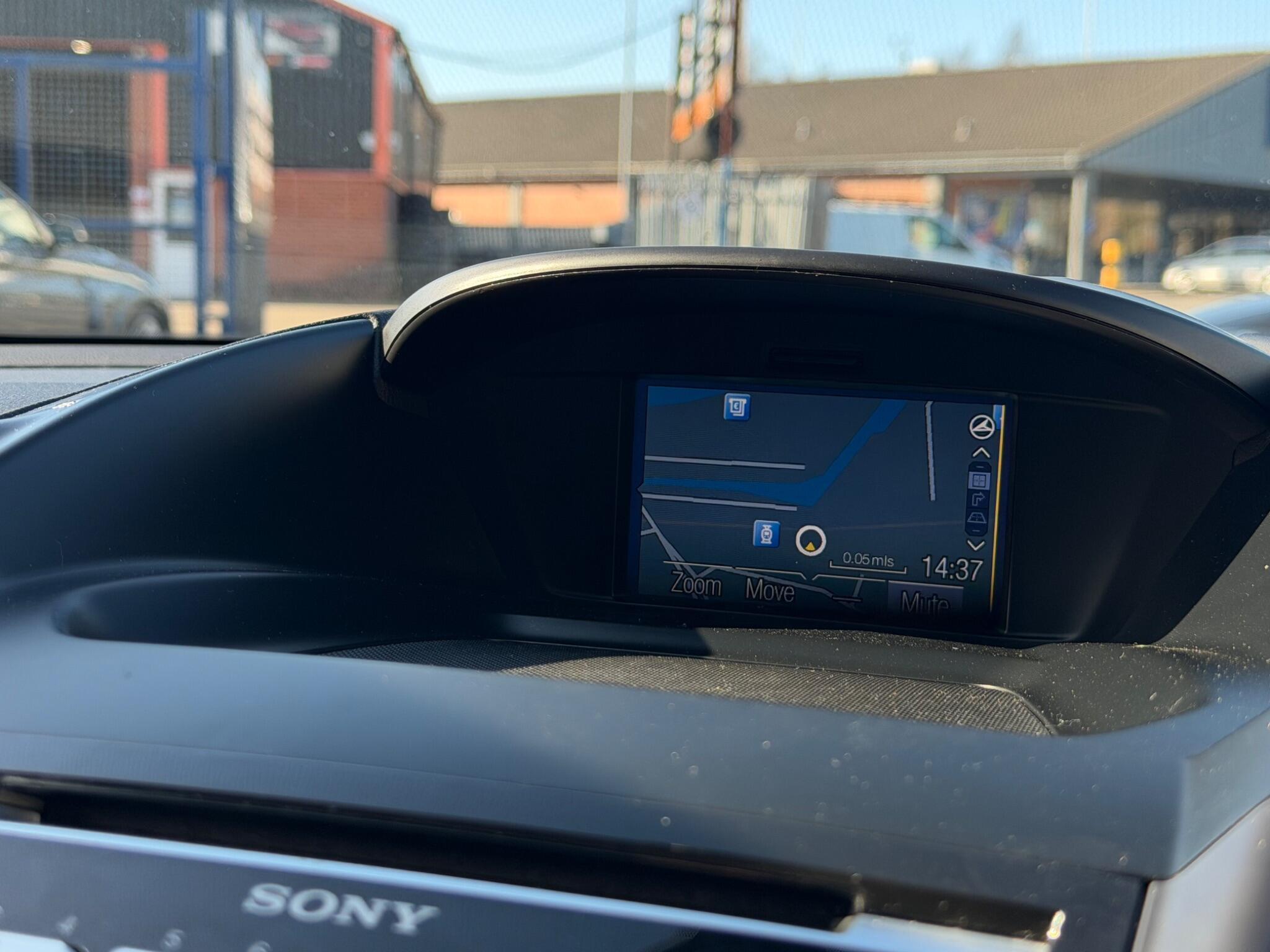 Ford Kuga - Image 19